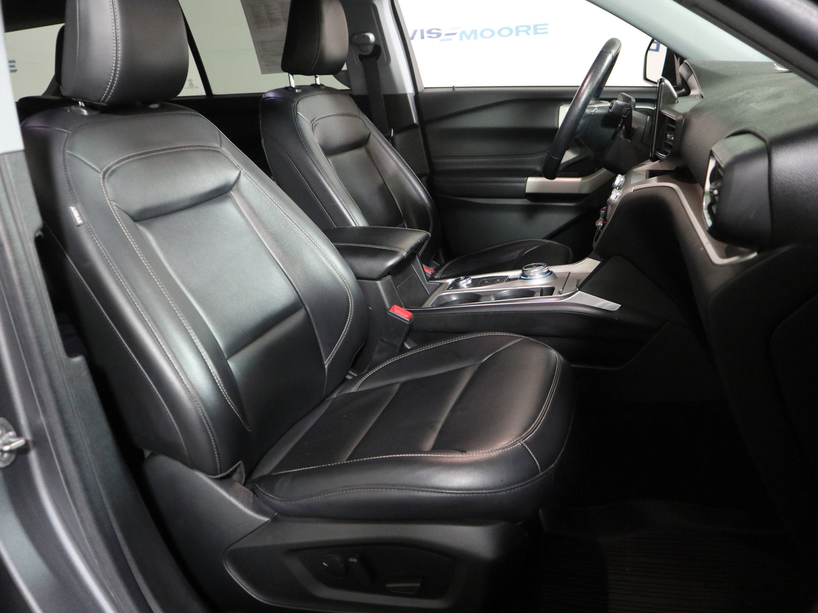 2022 Ford Explorer XLT 4WD