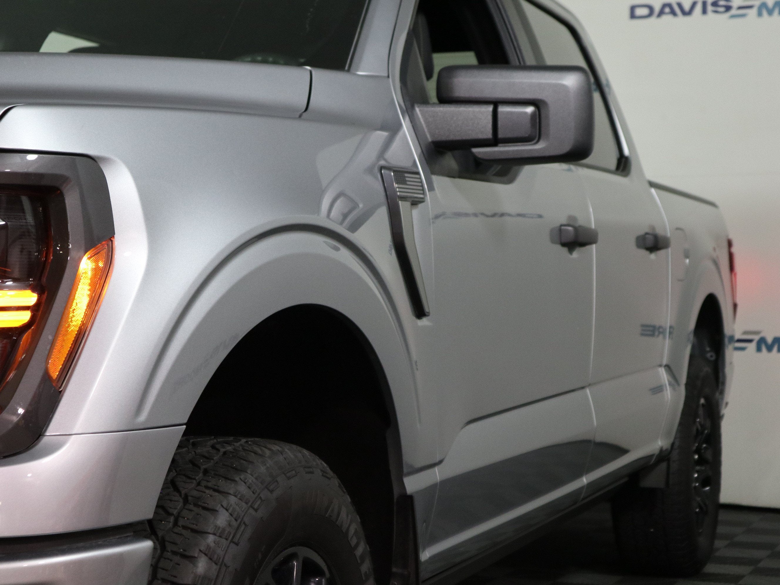 2025 Ford F-150 STX 4WD