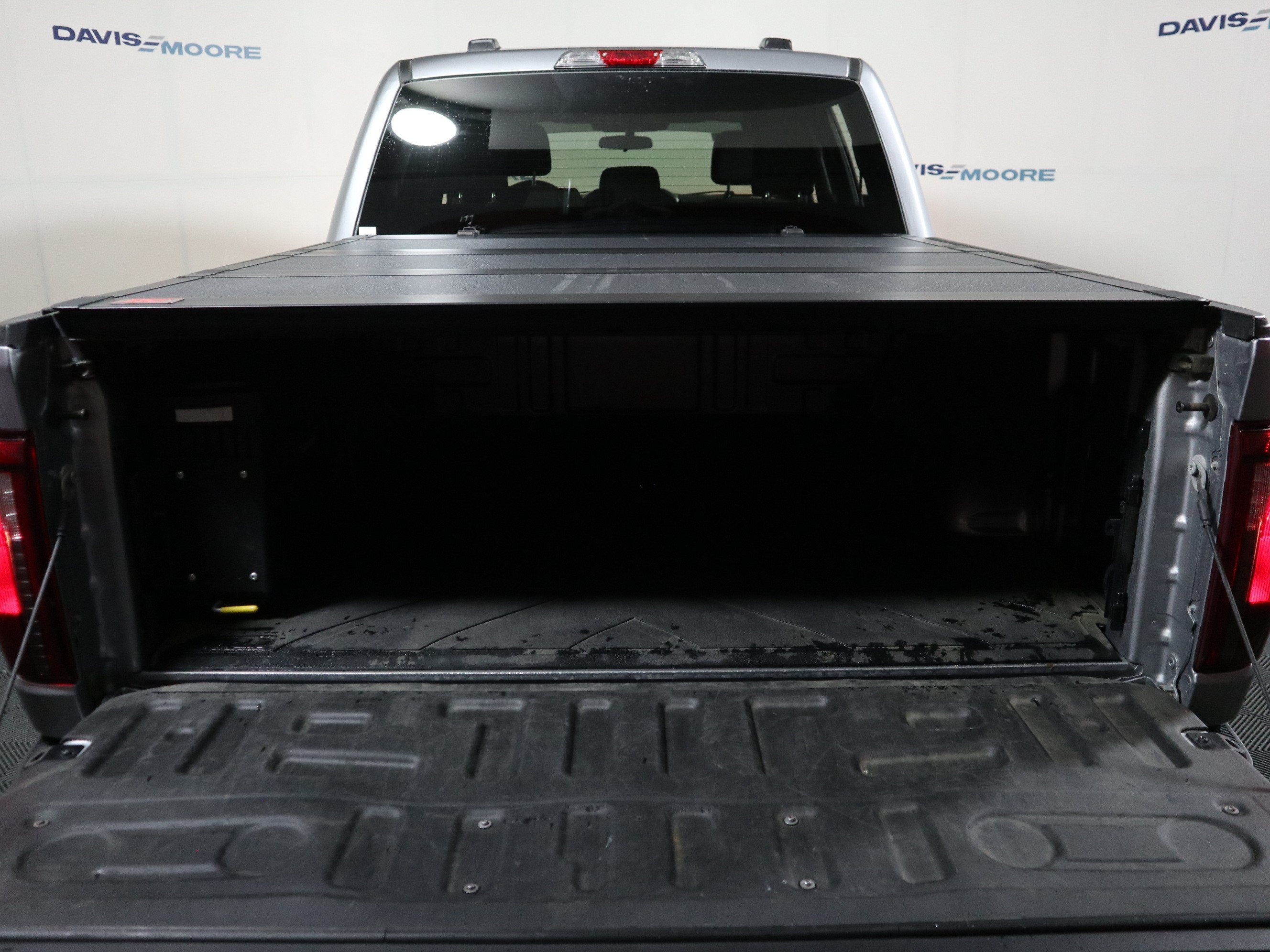 2025 Ford F-150 STX 4WD