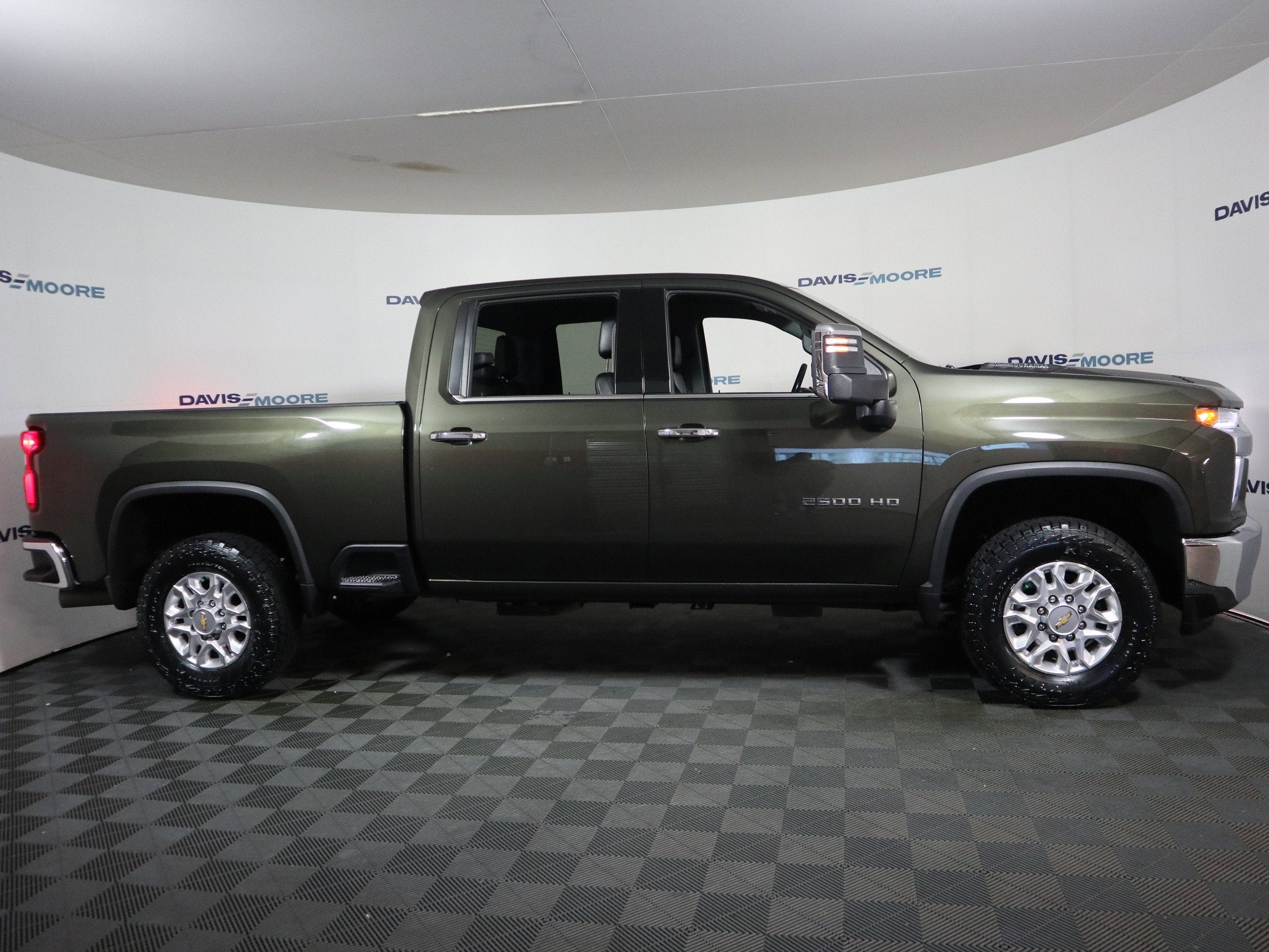 2022 Chevrolet Silverado 2500HD LTZ Crew Cab 4WD