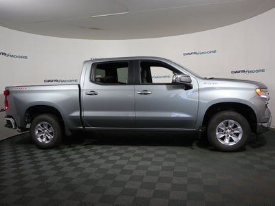 2026 Chevrolet Silverado 1500 LT Crew Cab 4WD