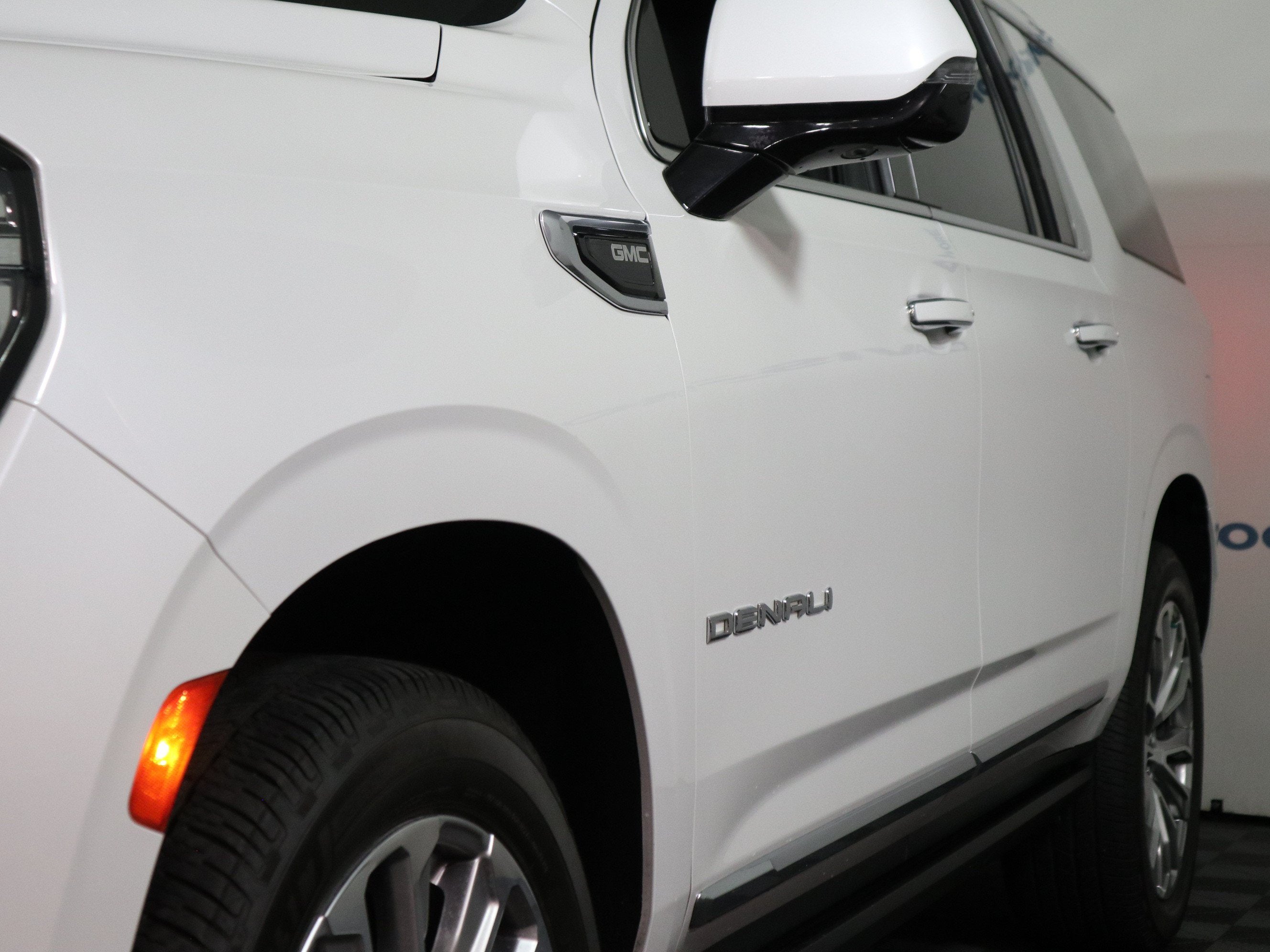 2022 GMC Yukon XL Denali 4WD