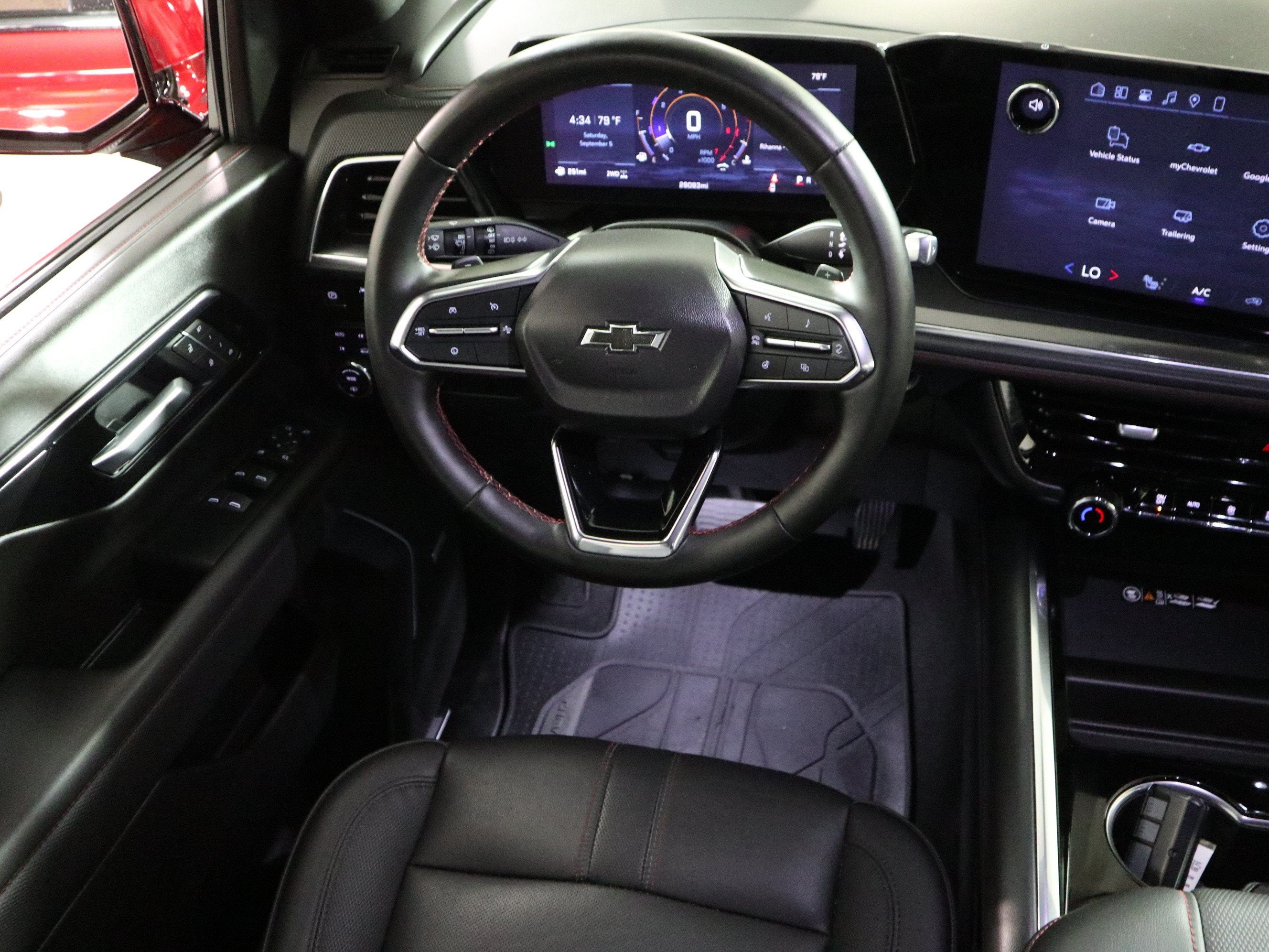 2025 Chevrolet Suburban RST 4WD