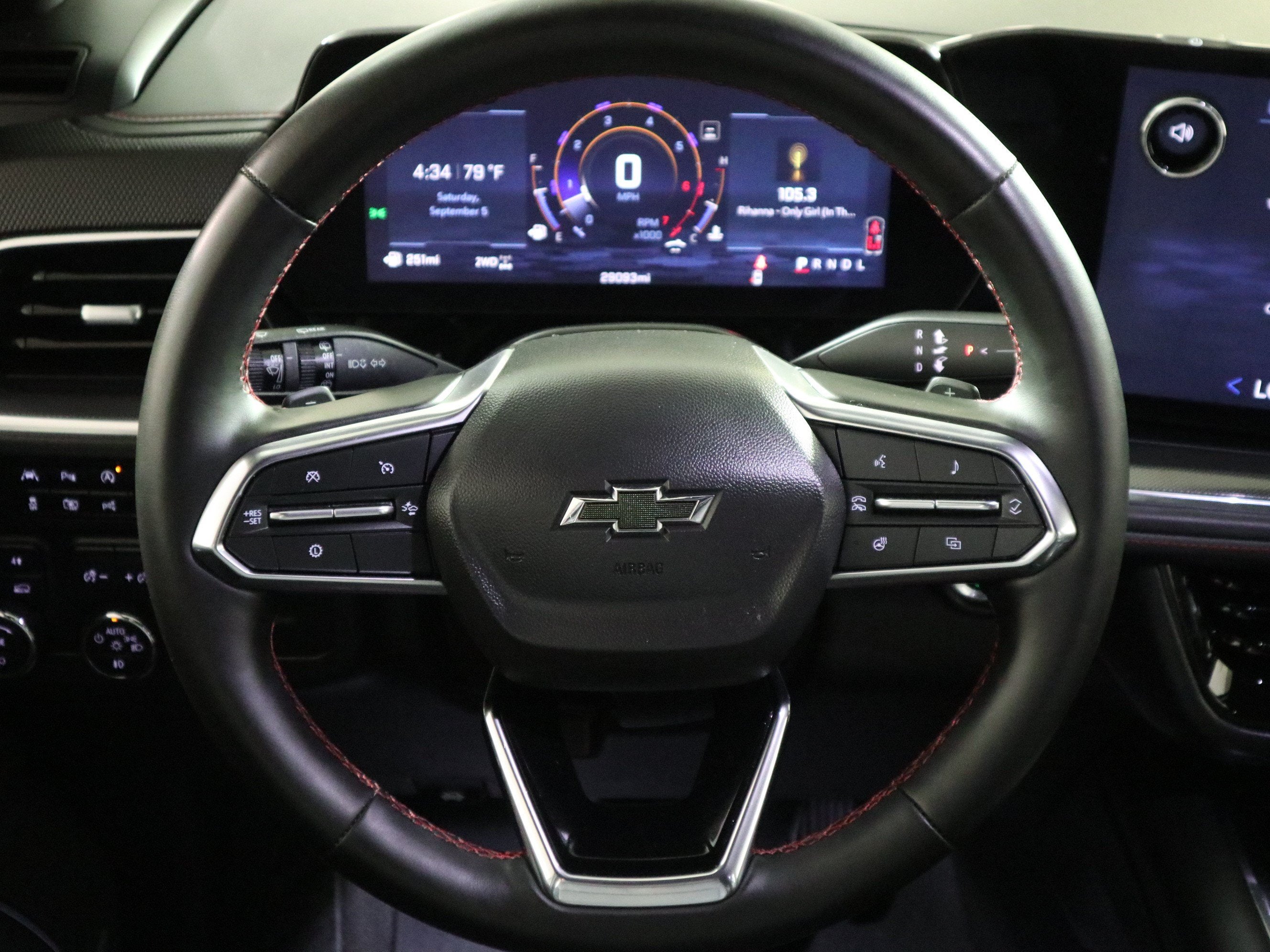 2025 Chevrolet Suburban RST 4WD