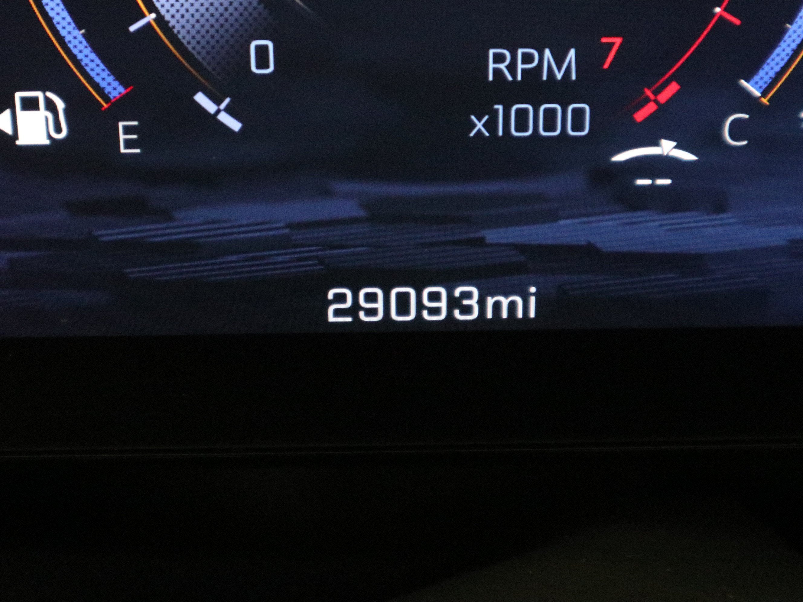 2025 Chevrolet Suburban RST 4WD