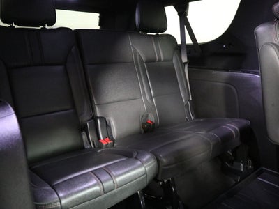 2025 Chevrolet Suburban RST 4WD