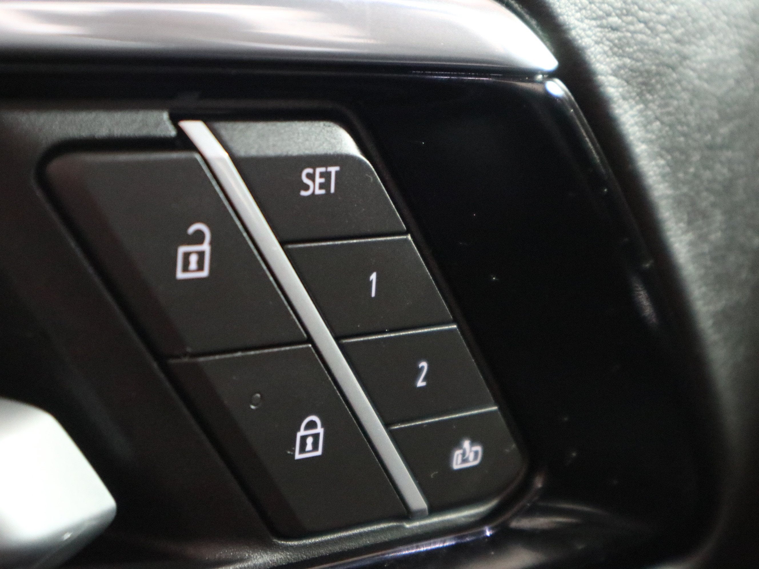 2025 Chevrolet Suburban RST 4WD
