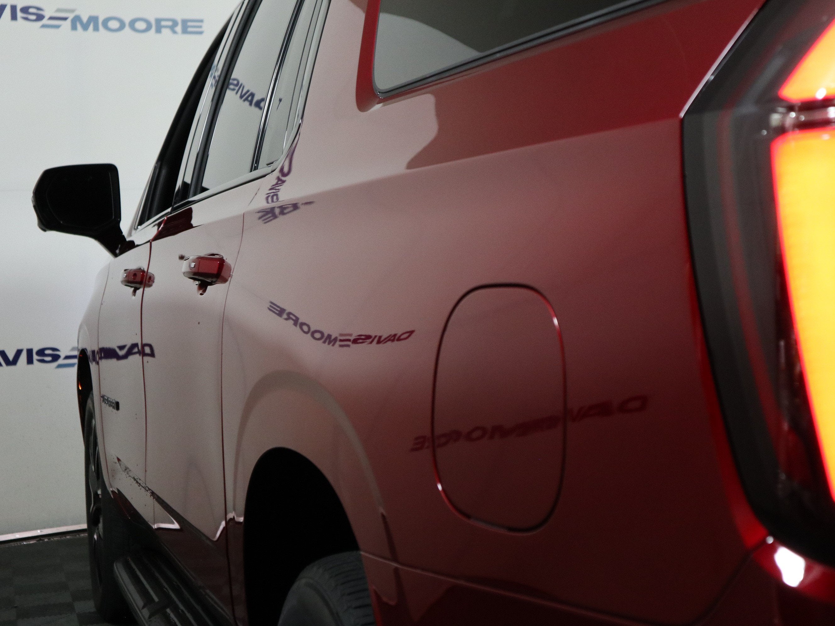 2025 Chevrolet Suburban RST 4WD