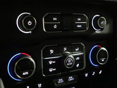 2024 Chevrolet Suburban Premier 4WD