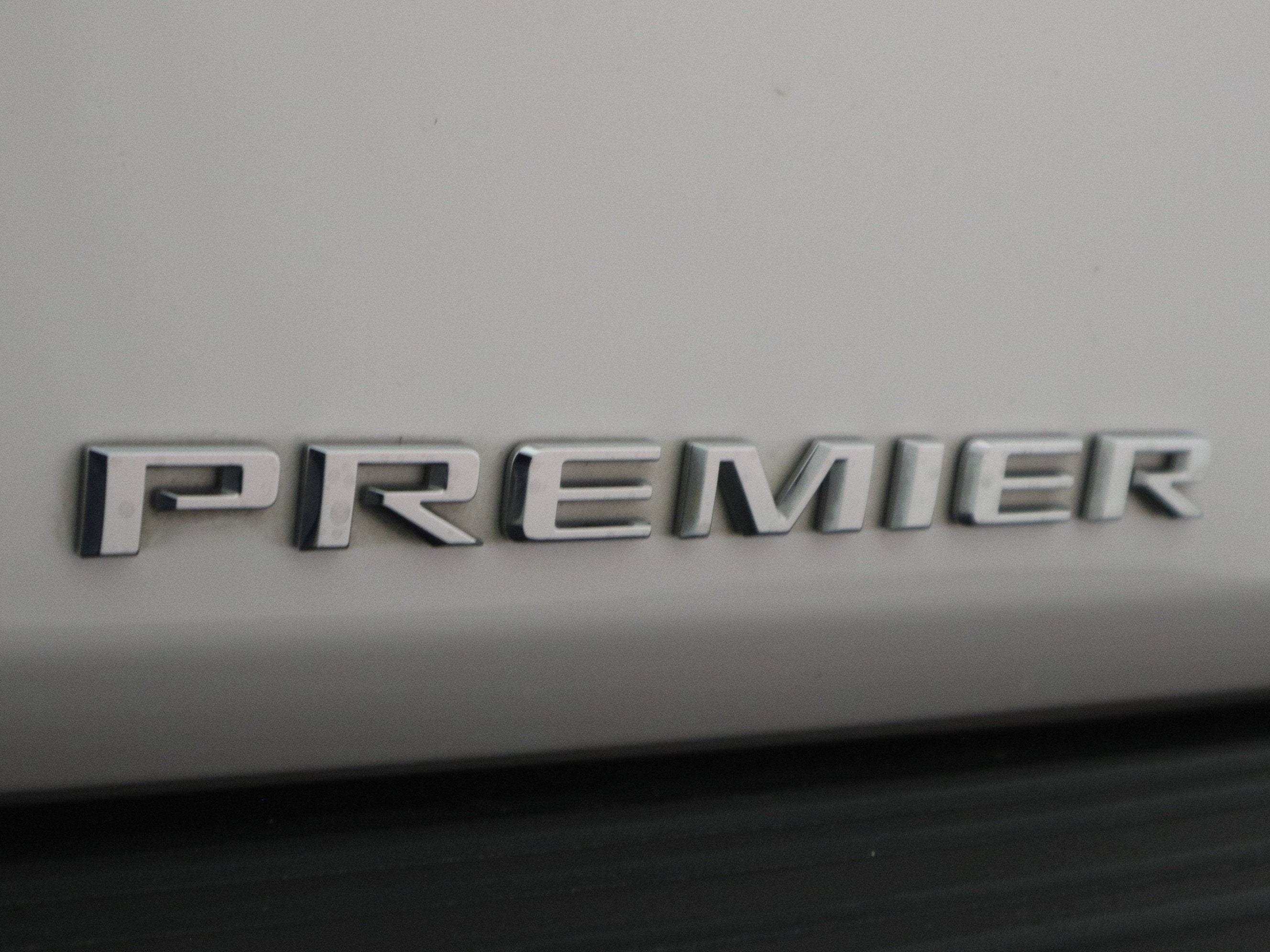 2024 Chevrolet Suburban Premier 4WD