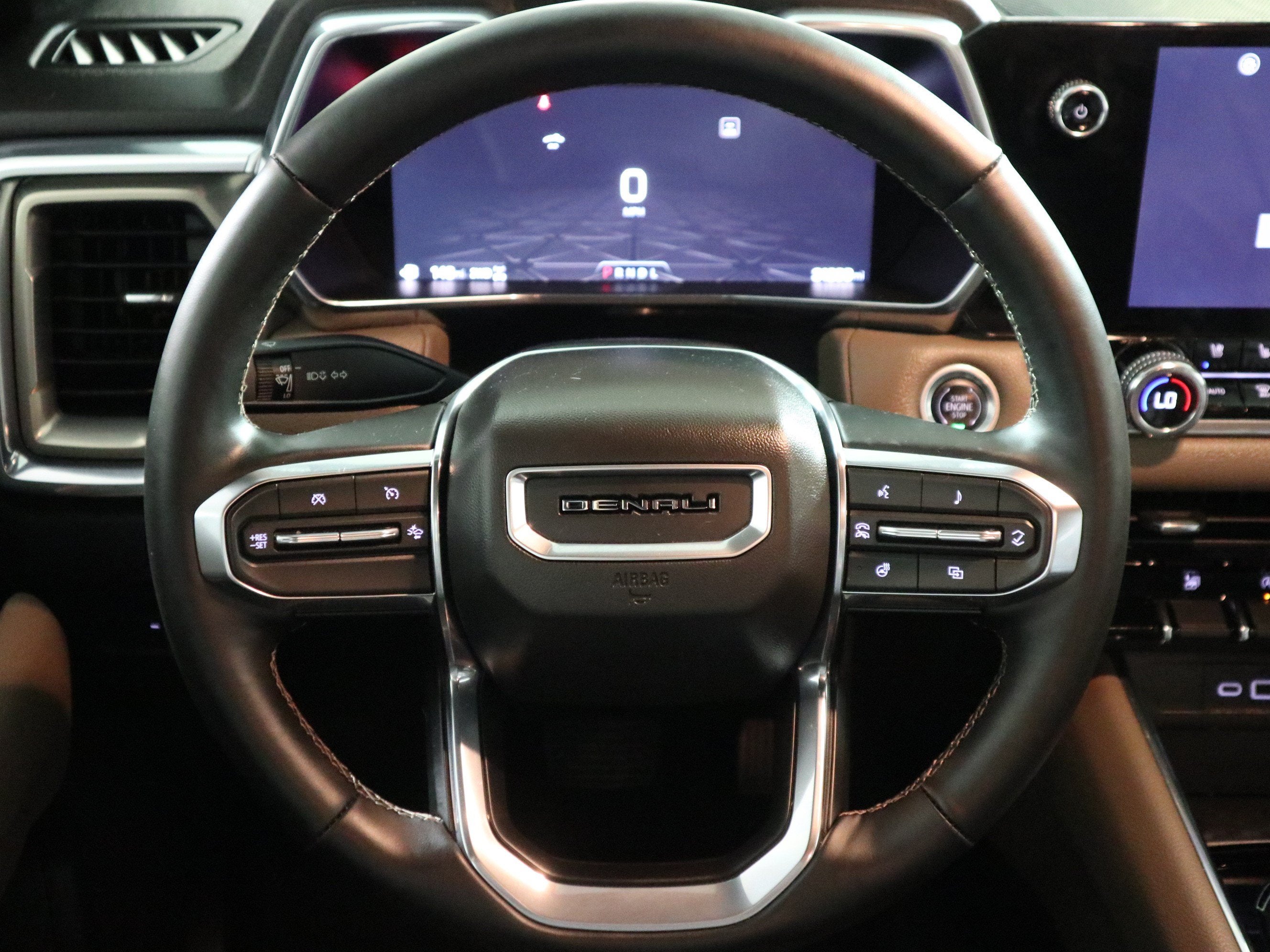 2024 GMC Canyon 4WD Denali