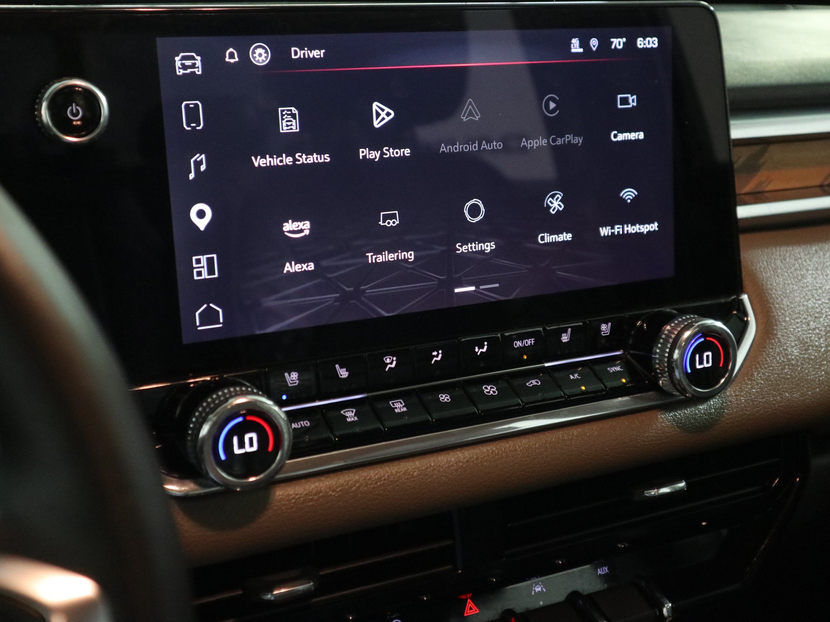 2024 GMC Canyon 4WD Denali