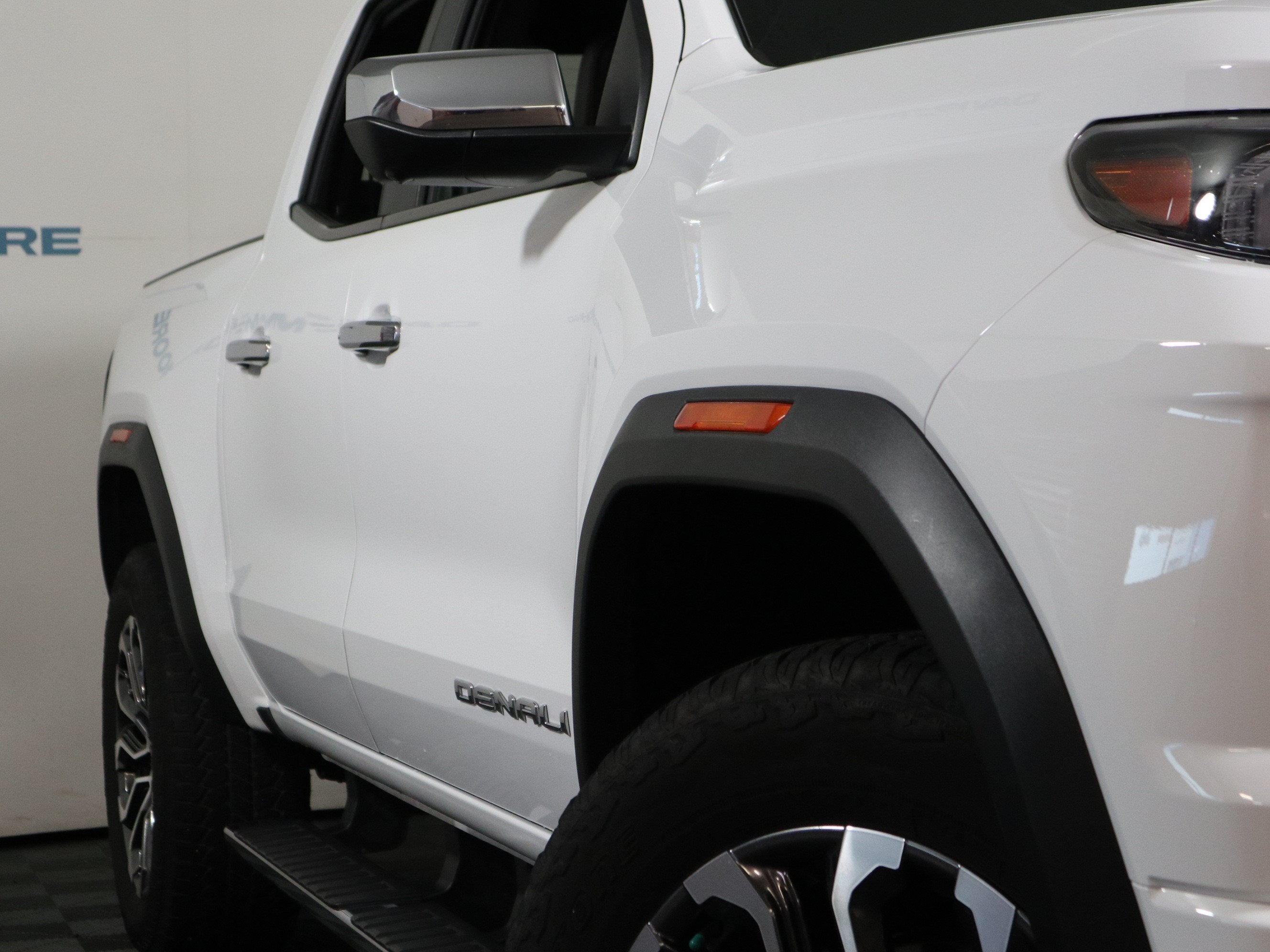 2024 GMC Canyon 4WD Denali