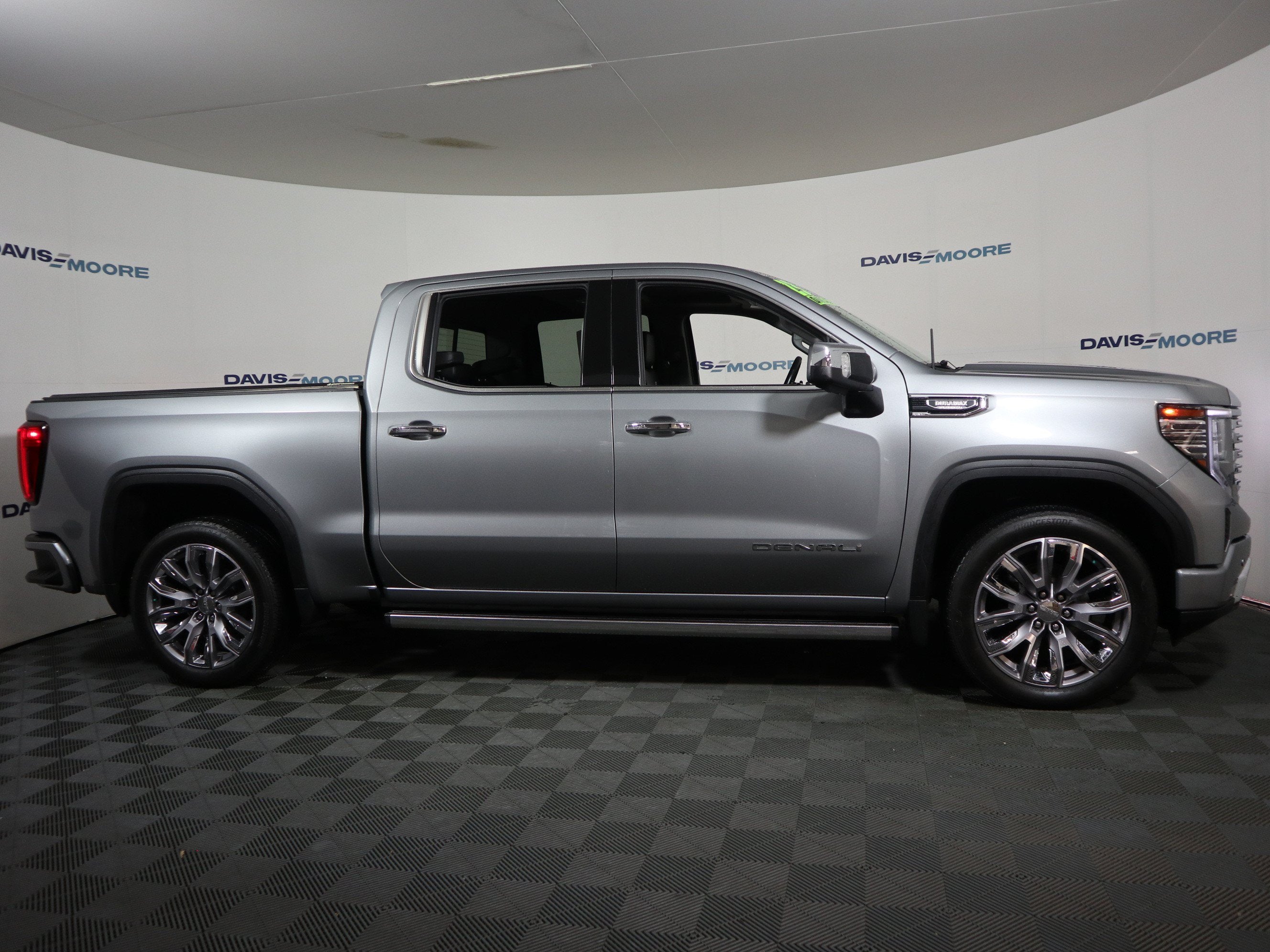 2023 GMC Sierra 1500 Denali 4WD Crew Cab