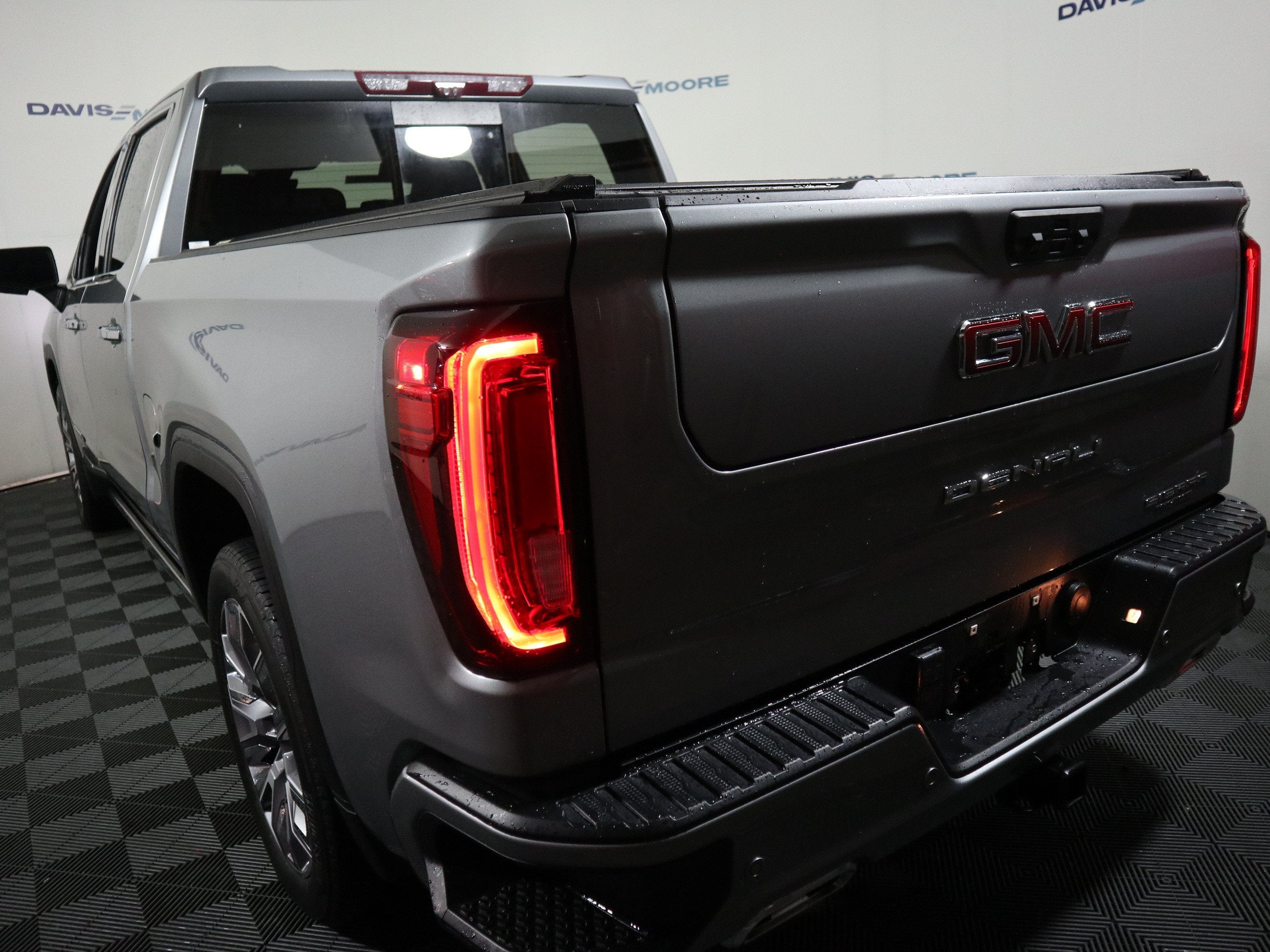2023 GMC Sierra 1500 Denali 4WD Crew Cab