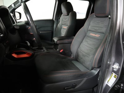 2024 Nissan Frontier PRO-4X Crew Cab