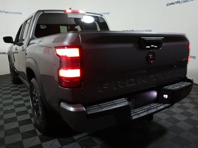 2024 Nissan Frontier PRO-4X Crew Cab