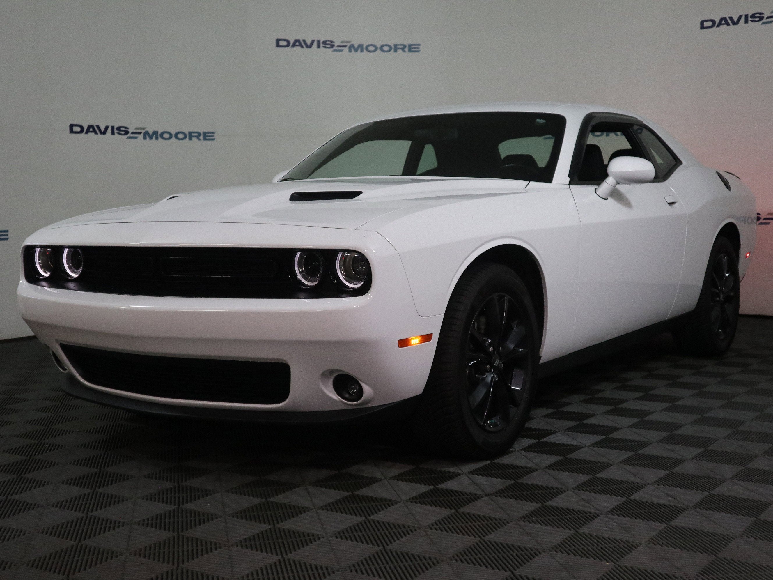 2023 Dodge Challenger SXT AWD