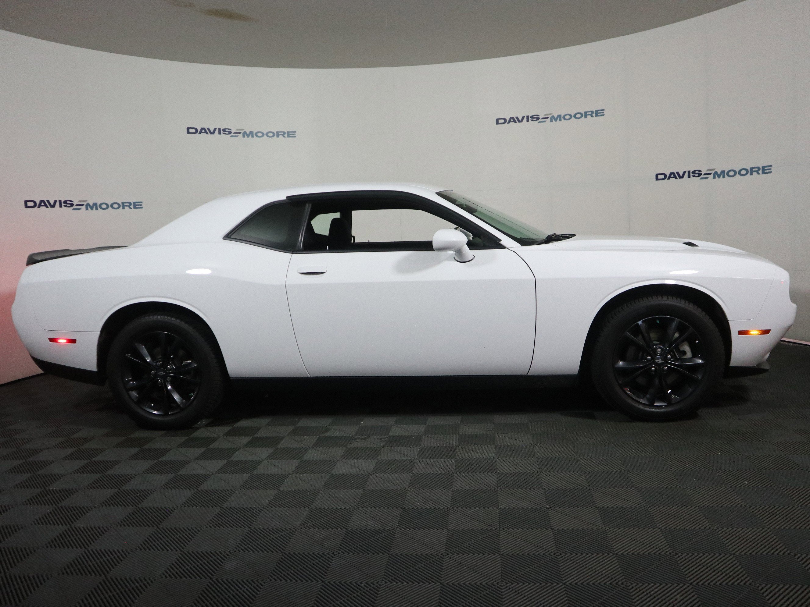 2023 Dodge Challenger SXT AWD