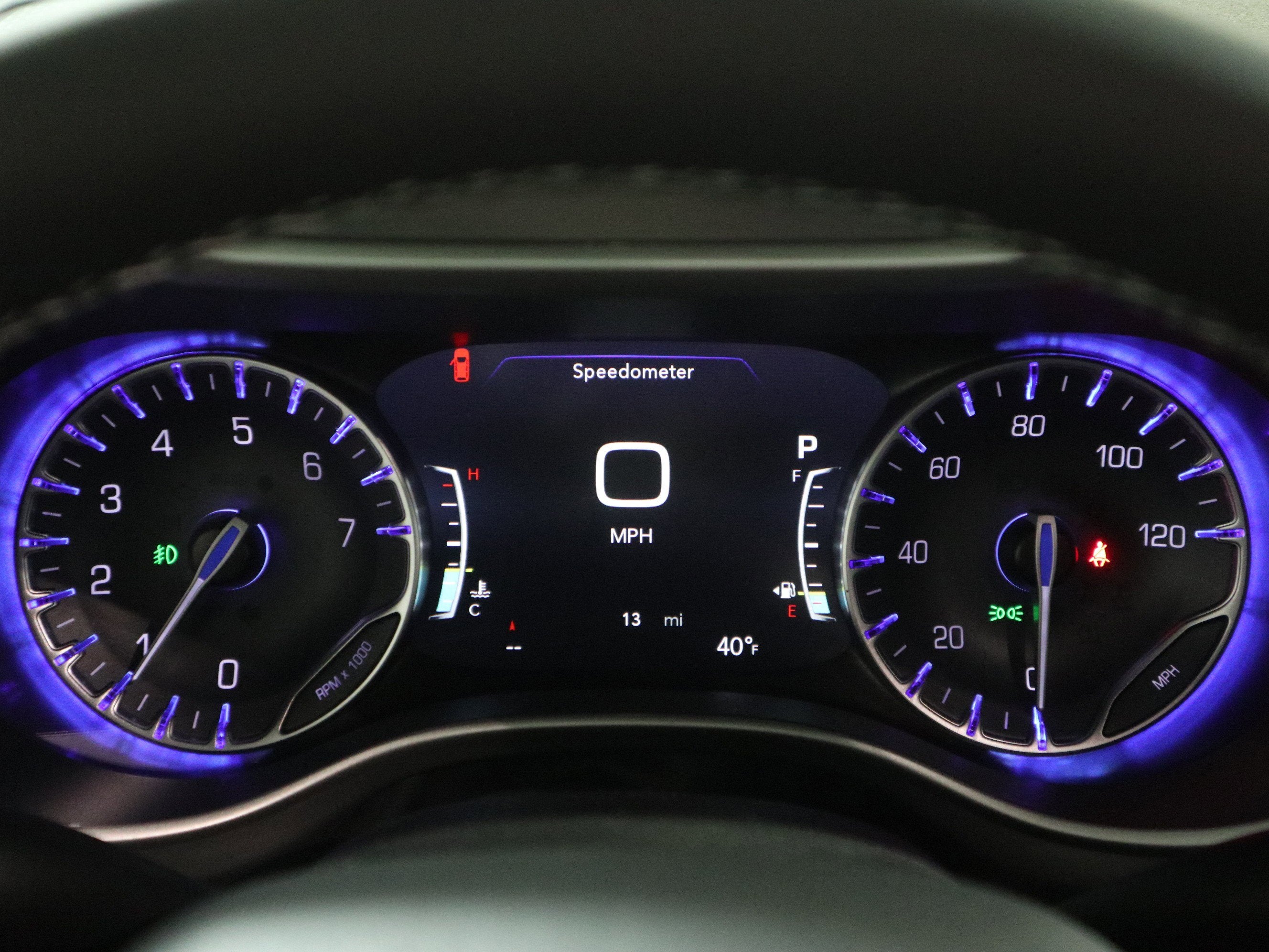 2026 Chrysler Pacifica Select