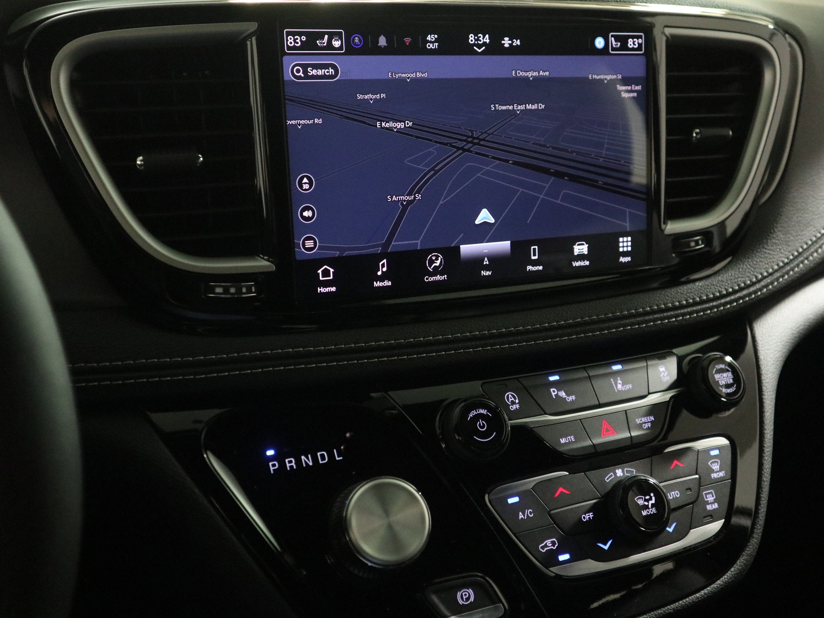 2026 Chrysler Pacifica Select