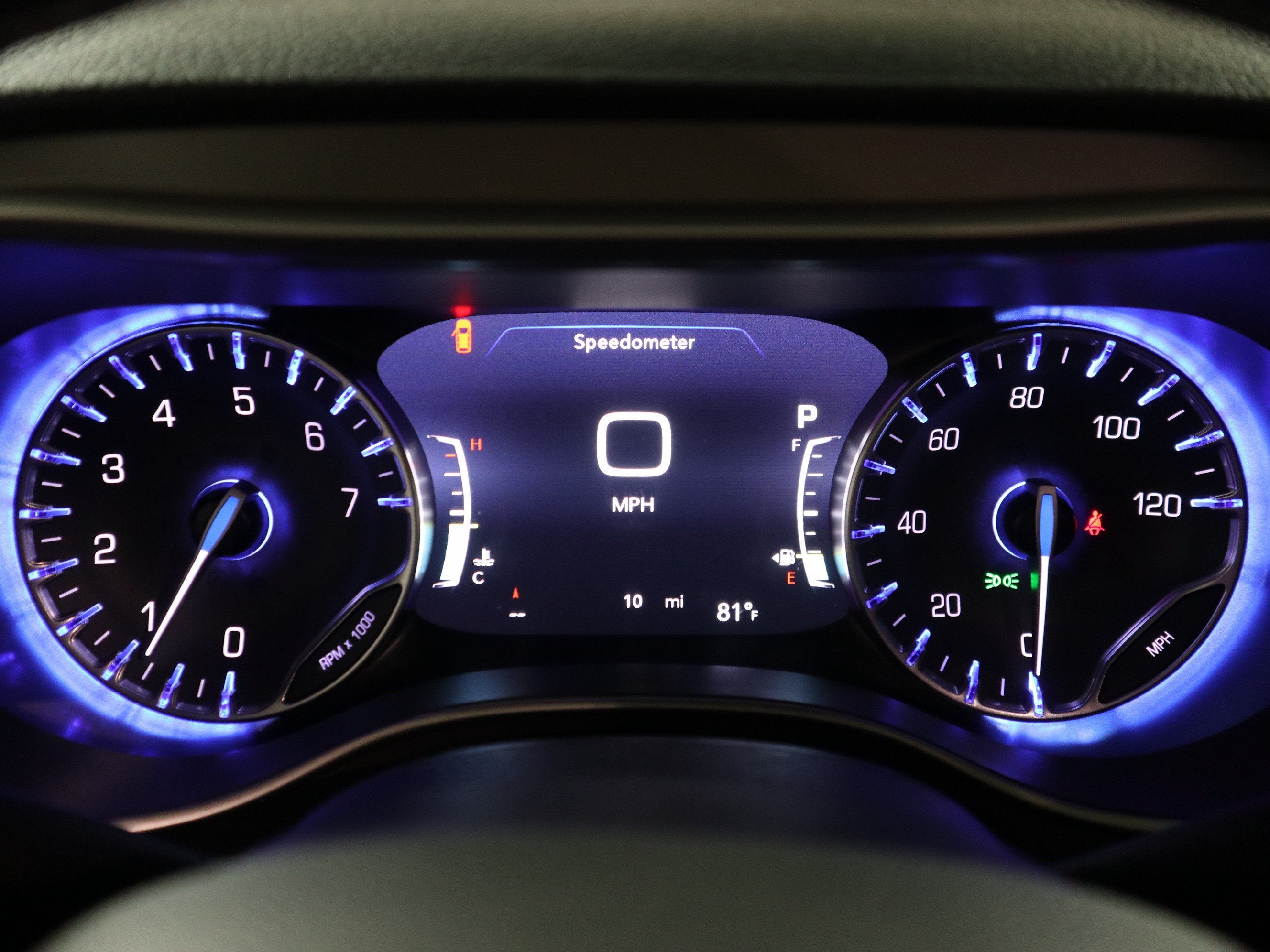 2027 Chrysler Pacifica Select