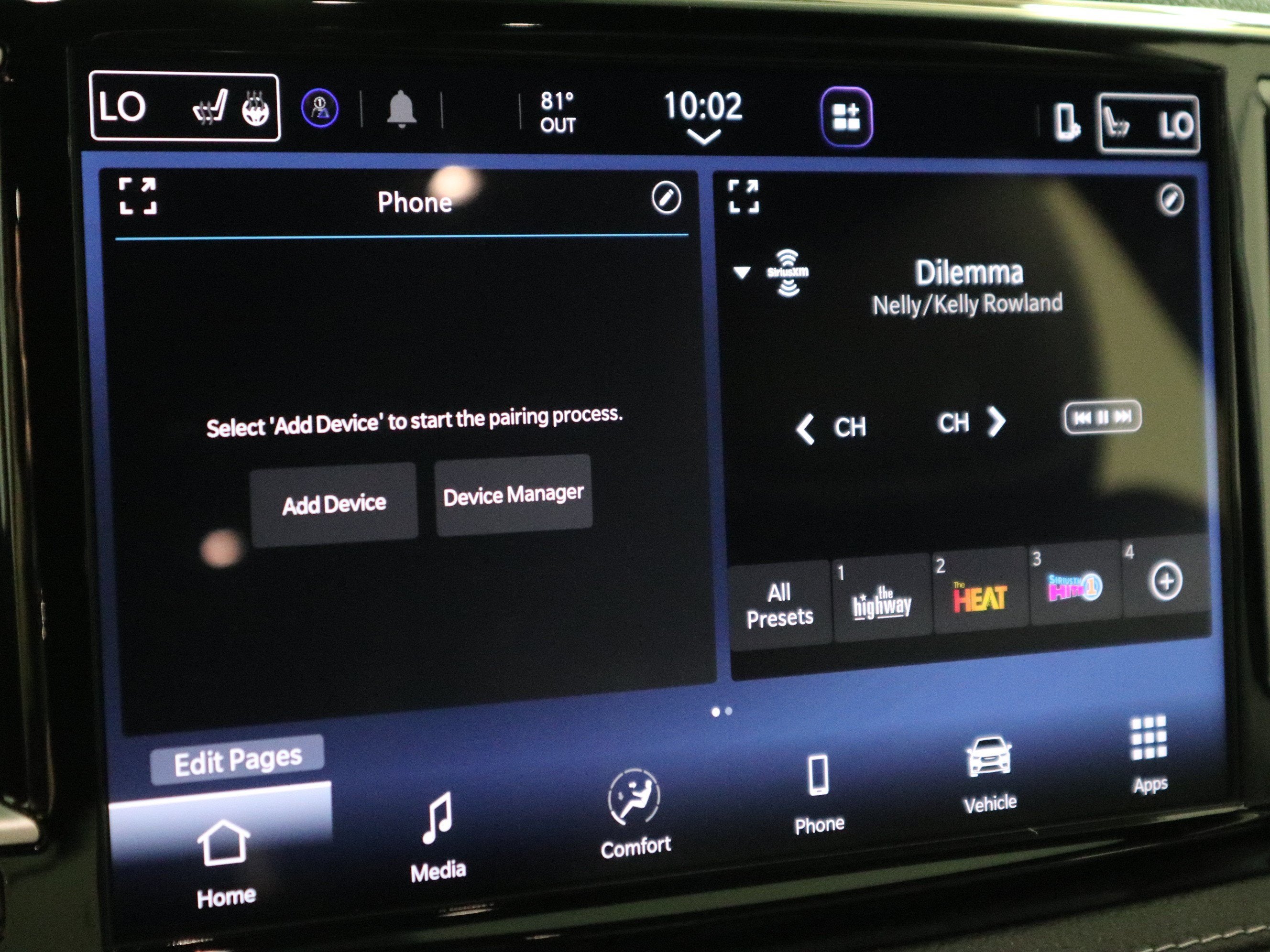 2027 Chrysler Pacifica Select