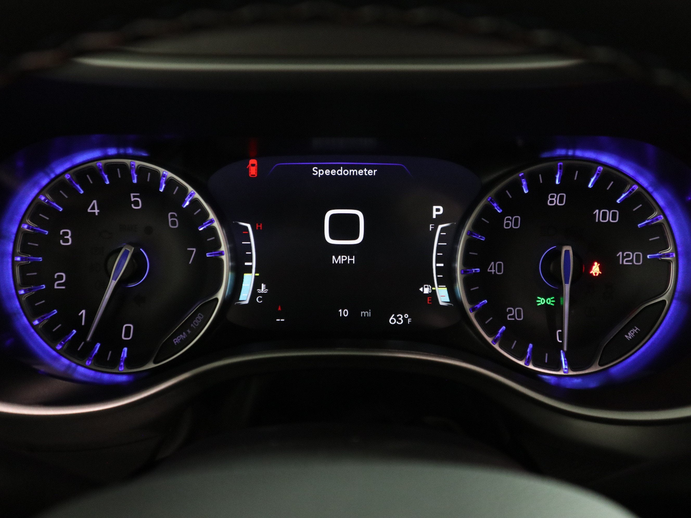 2027 Chrysler Pacifica Select