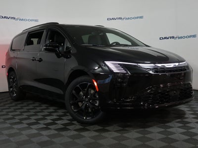 2027 Chrysler Pacifica Limited AWD