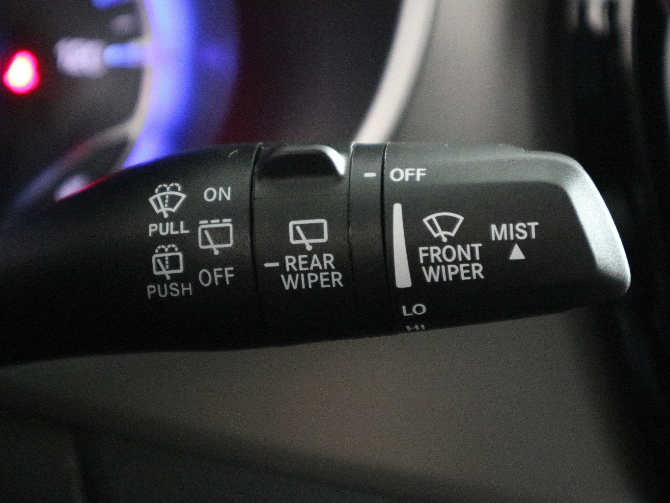 2027 Chrysler Pacifica Limited AWD