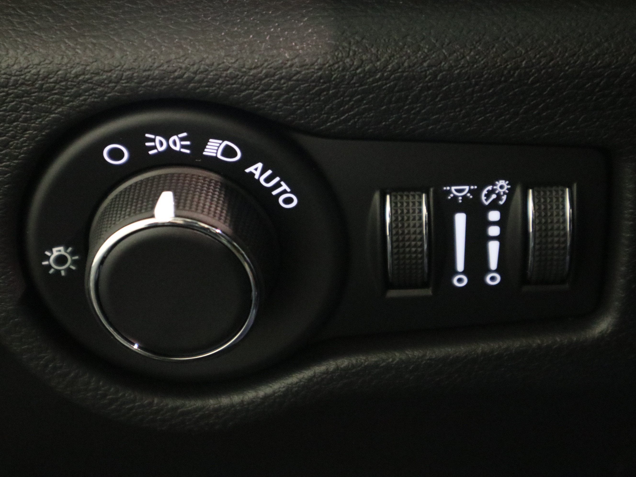 2027 Chrysler Pacifica Limited AWD