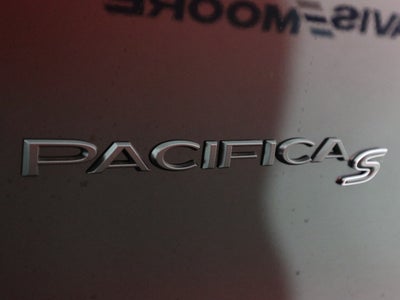 2027 Chrysler Pacifica Limited AWD