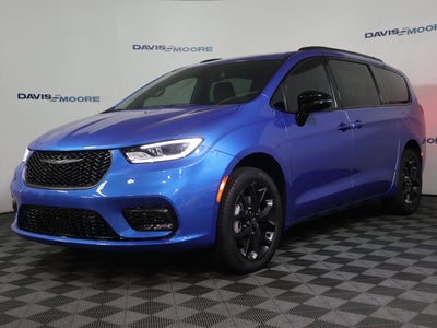 2026 Chrysler Pacifica Limited AWD