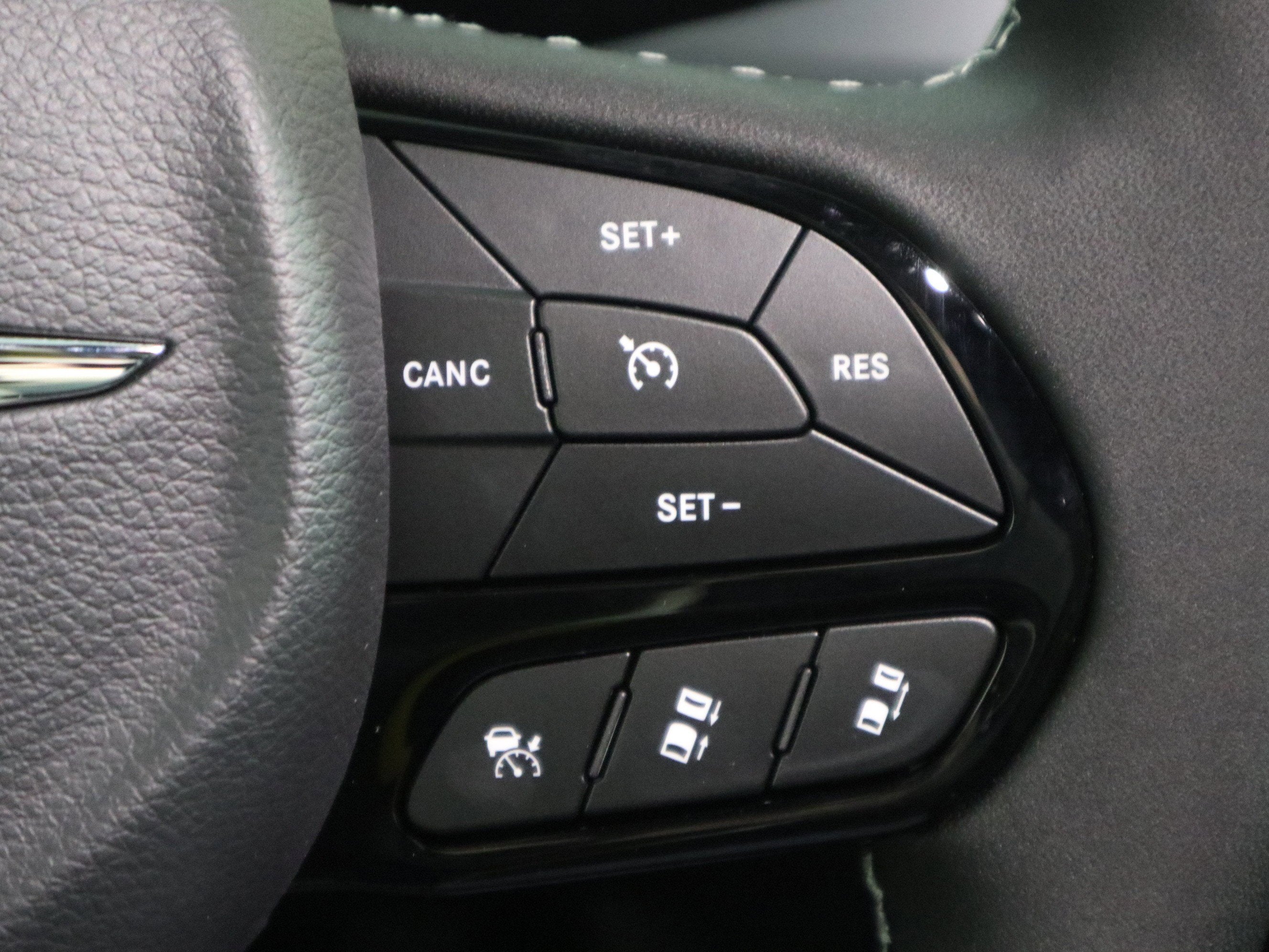 2026 Chrysler Pacifica Limited AWD