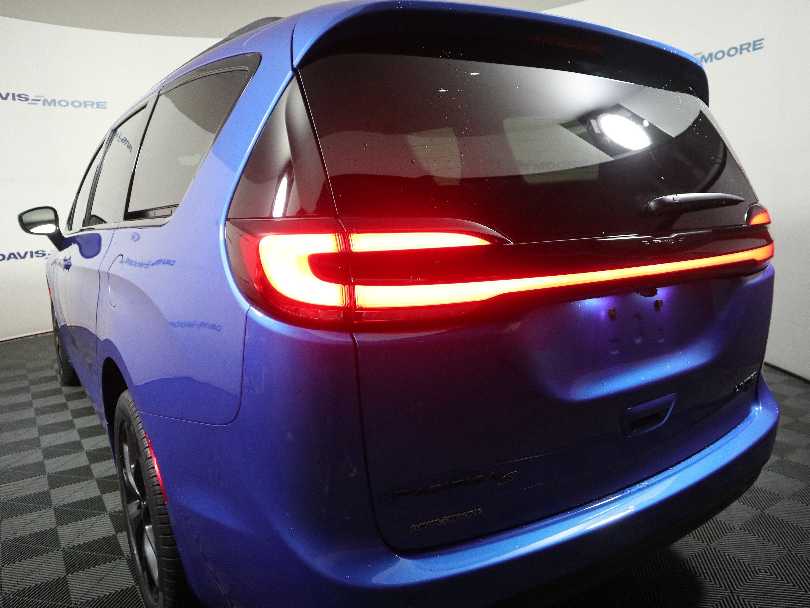 2026 Chrysler Pacifica Limited AWD