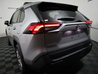 2022 Toyota RAV4 XLE Premium