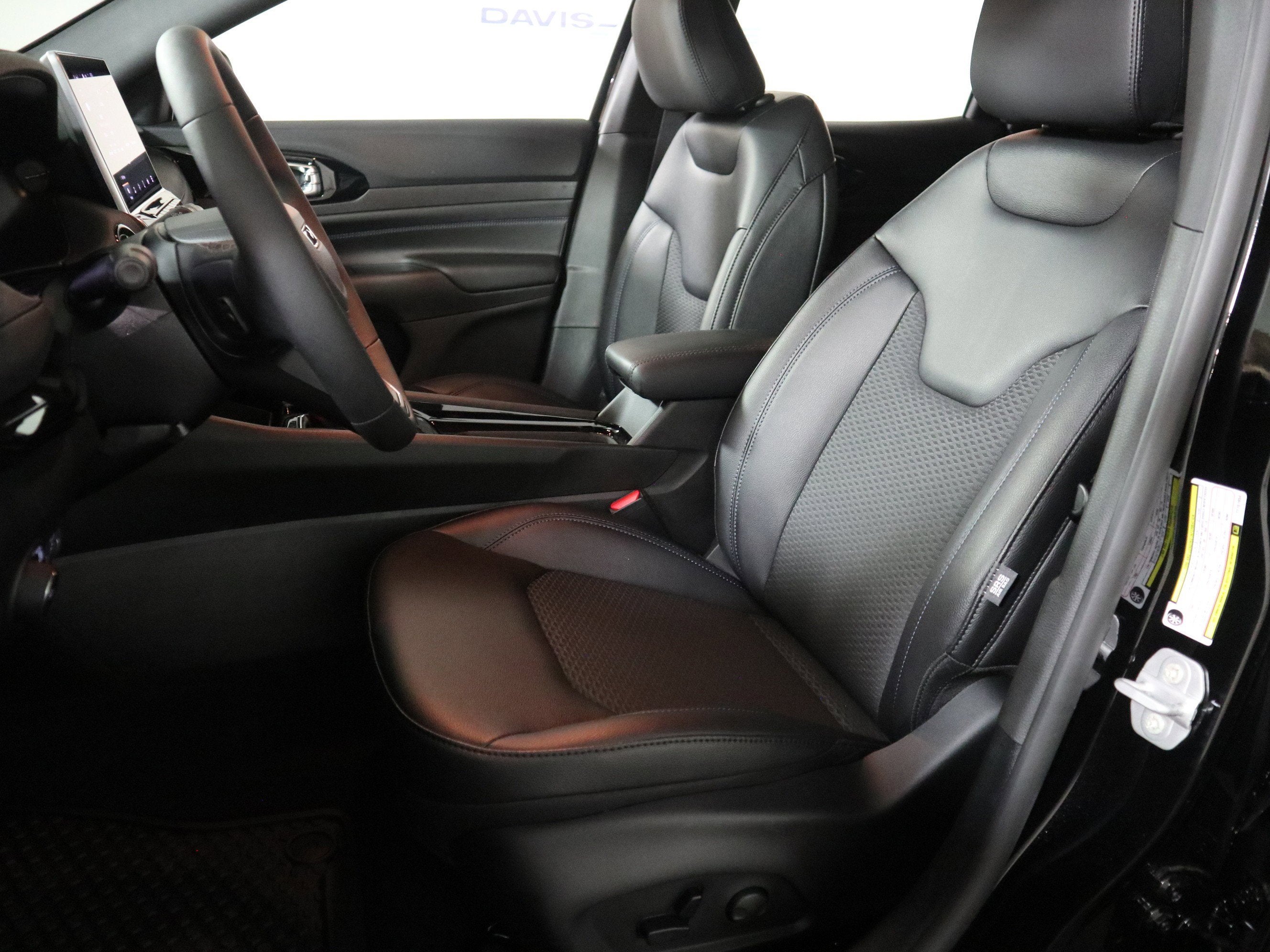 2026 Jeep Compass Latitude 4x4