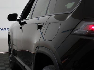 2026 Jeep Cherokee Laredo 4x4