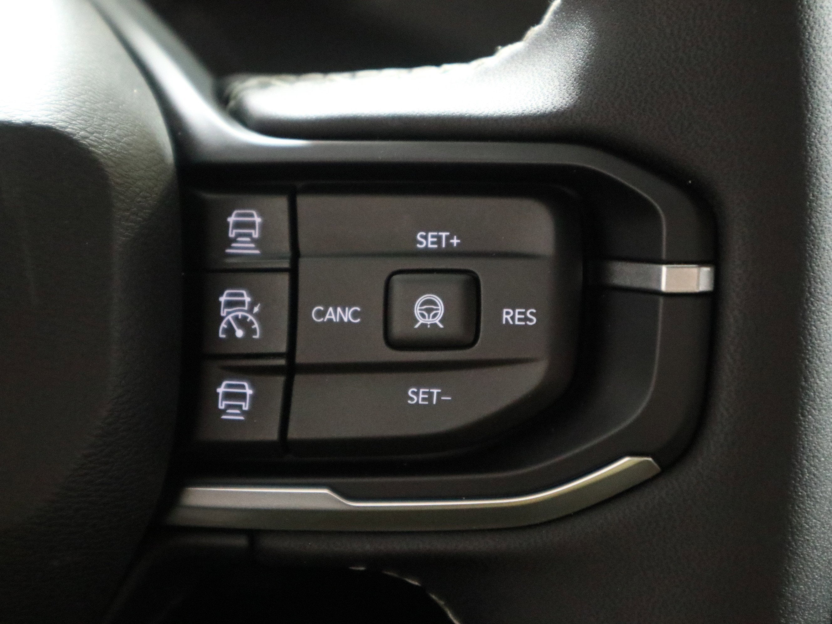 2026 Jeep Cherokee Overland 4x4