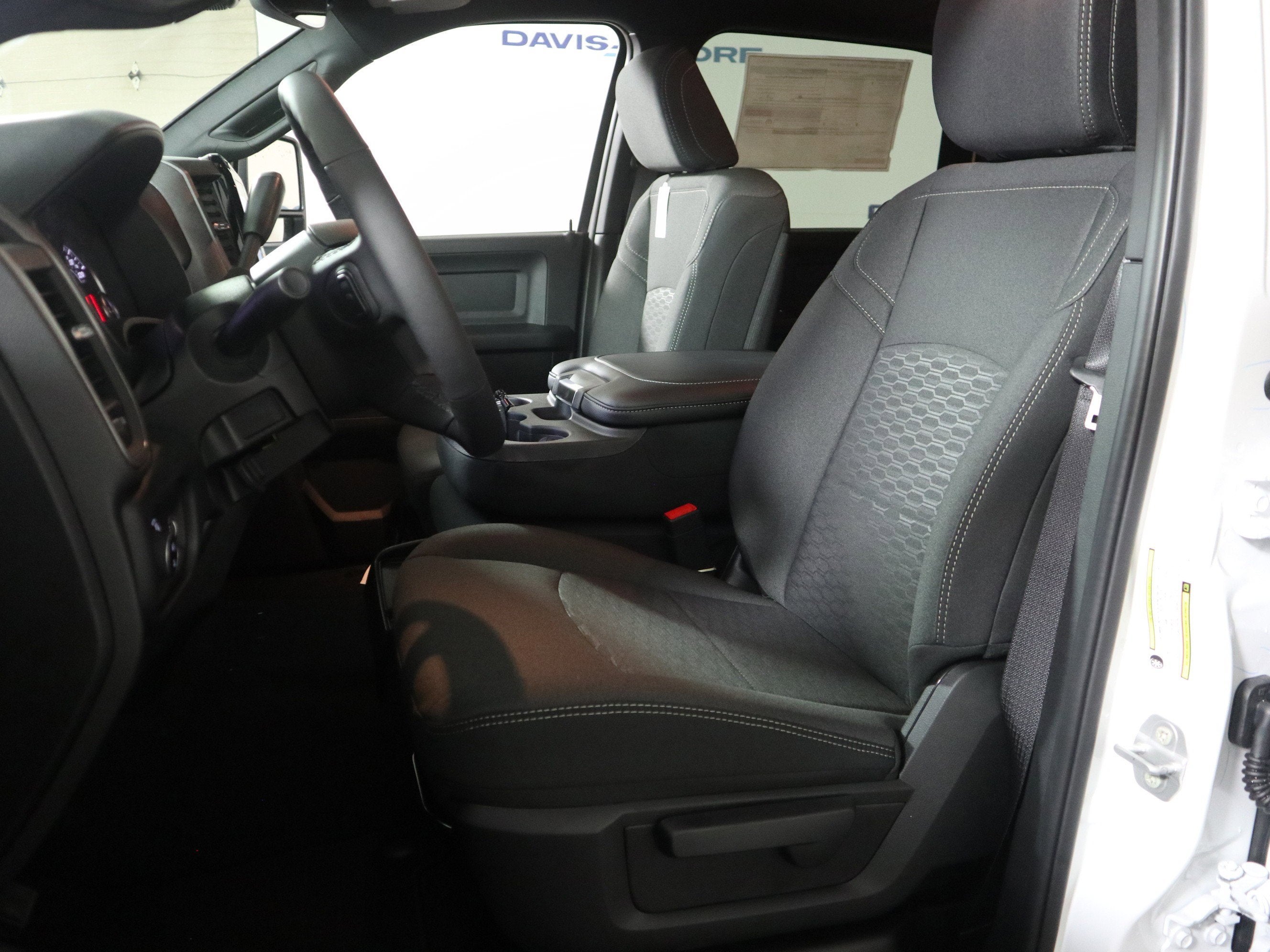 2026 RAM 3500 Tradesman Crew Cab 4x4