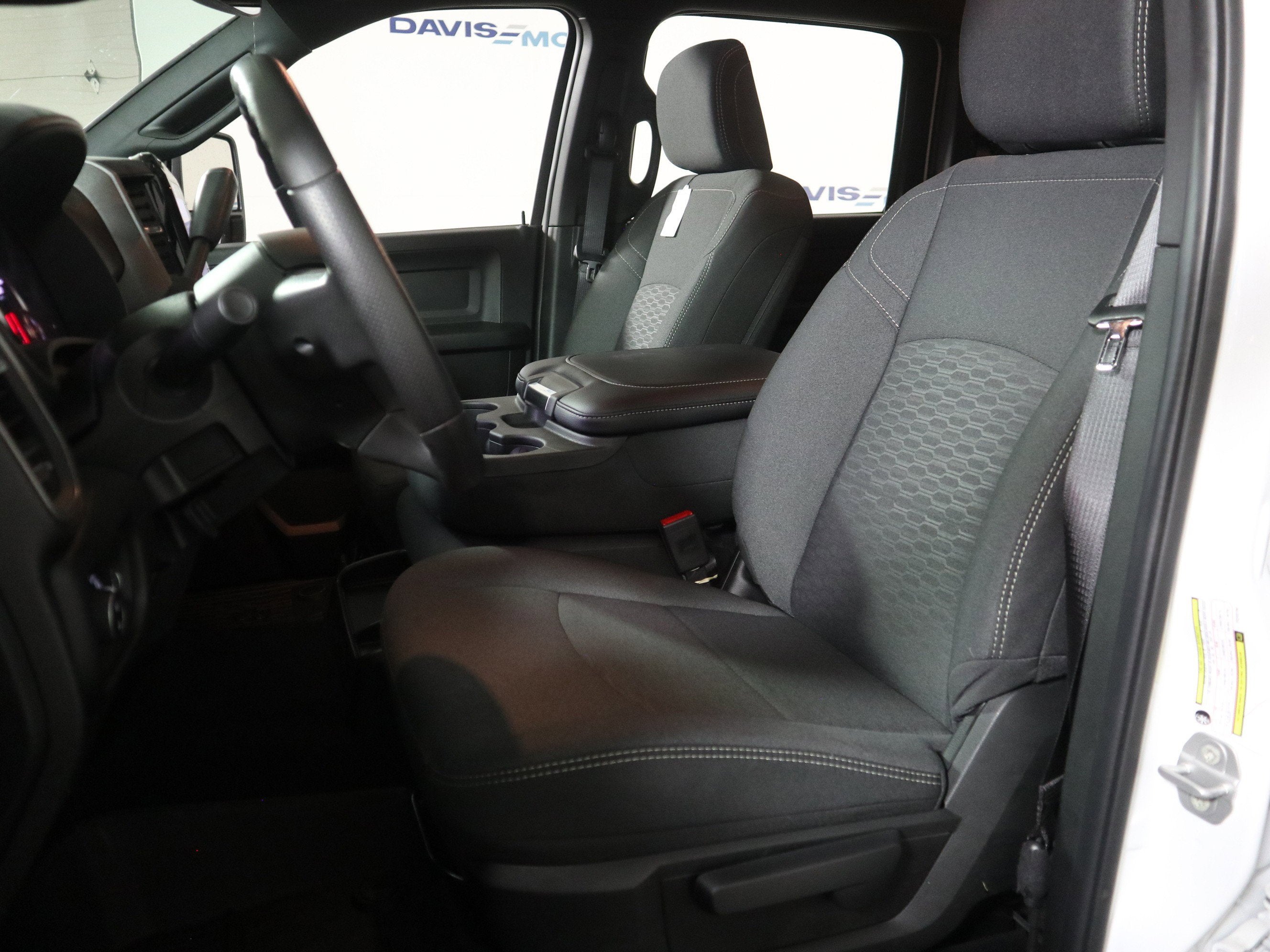 2026 RAM 2500 Tradesman Crew Cab 4x4