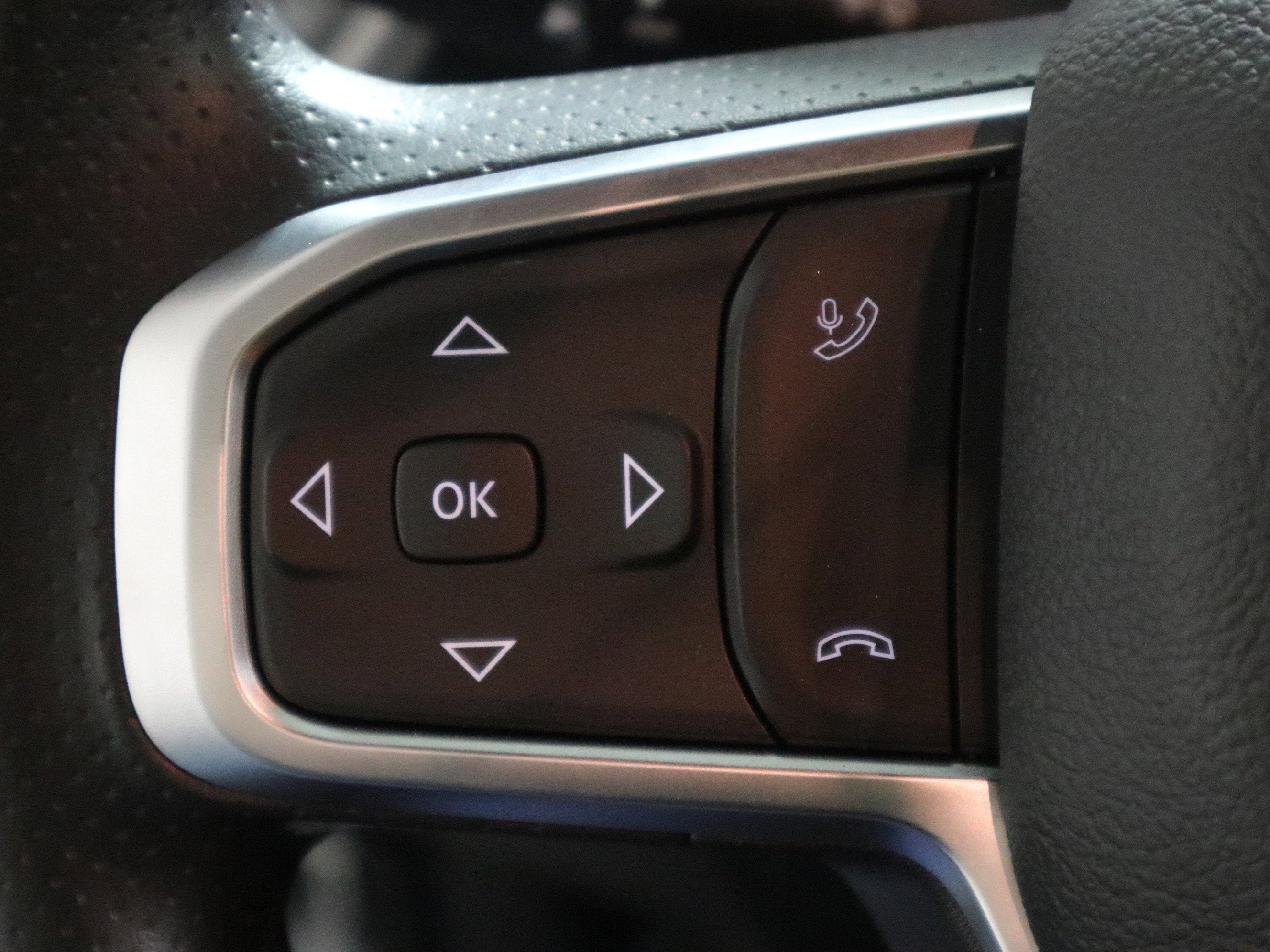 2026 RAM 2500 Tradesman Crew Cab 4x4