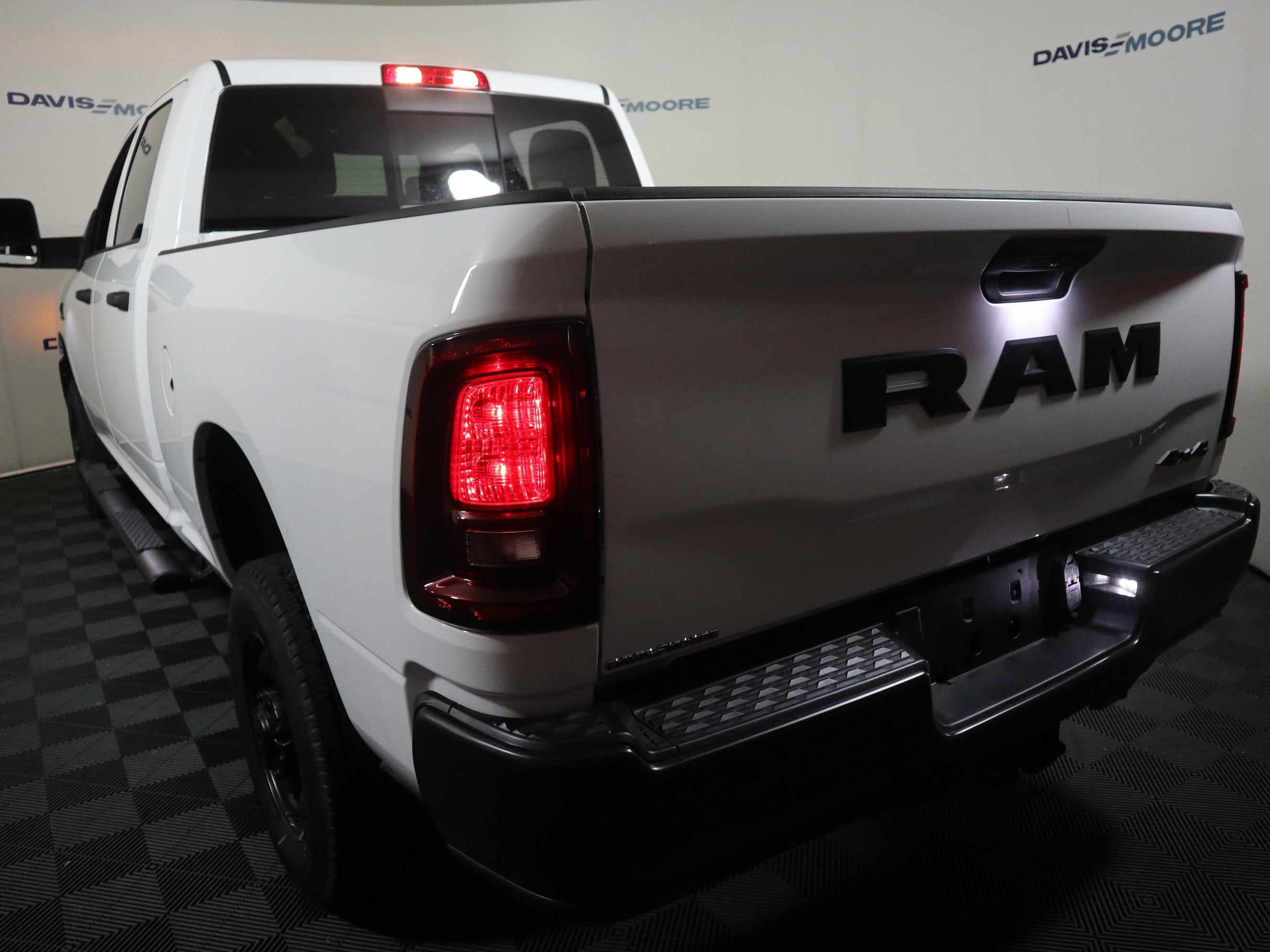 2026 RAM 2500 Tradesman Crew Cab 4x4