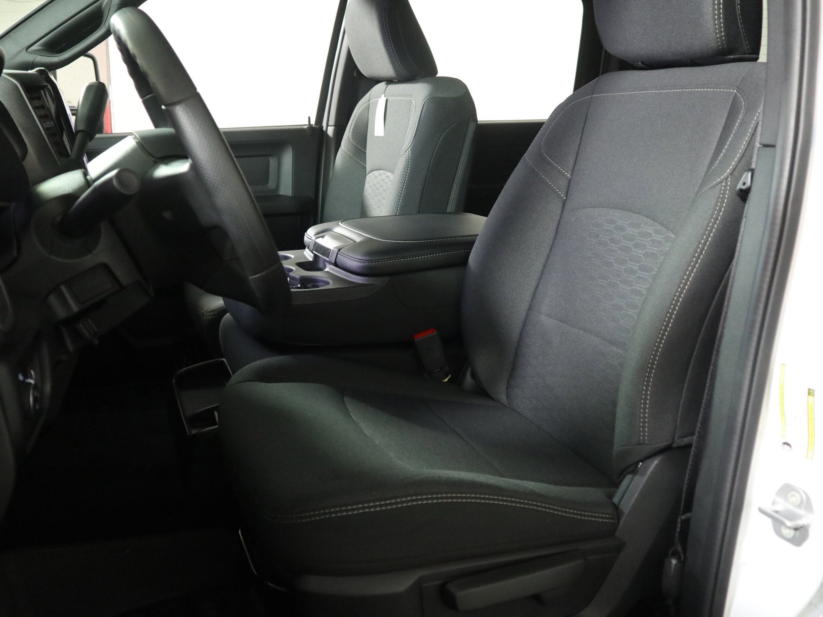 2026 RAM 2500 Tradesman Crew Cab 4x4