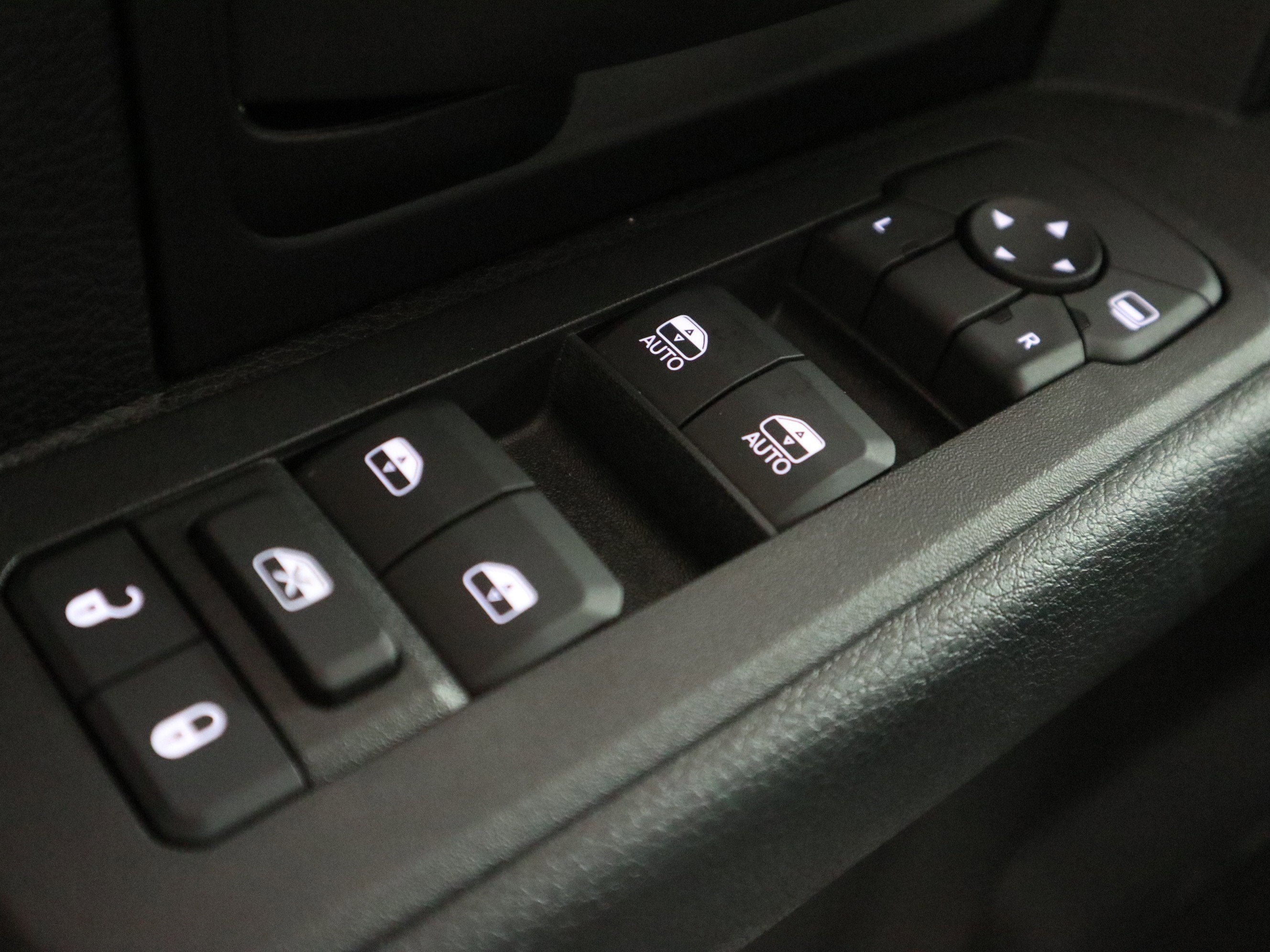 2026 RAM 2500 Tradesman Crew Cab 4x4