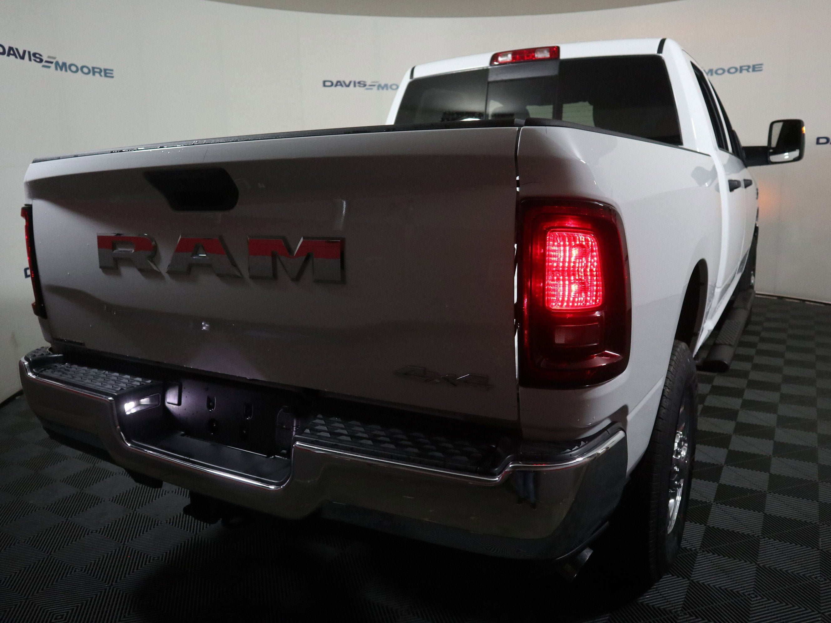 2026 RAM 2500 Tradesman Crew Cab 4x4