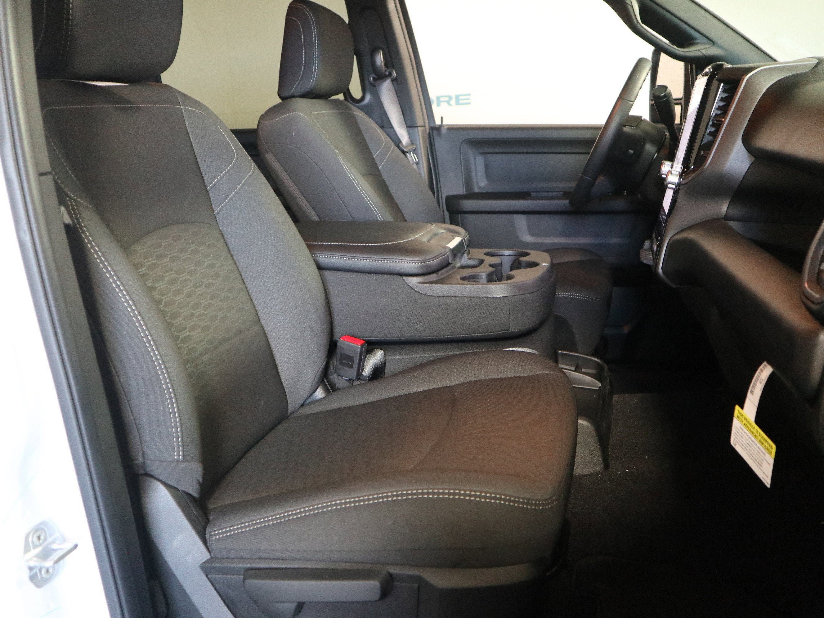 2026 RAM 2500 Tradesman Crew Cab 4x4