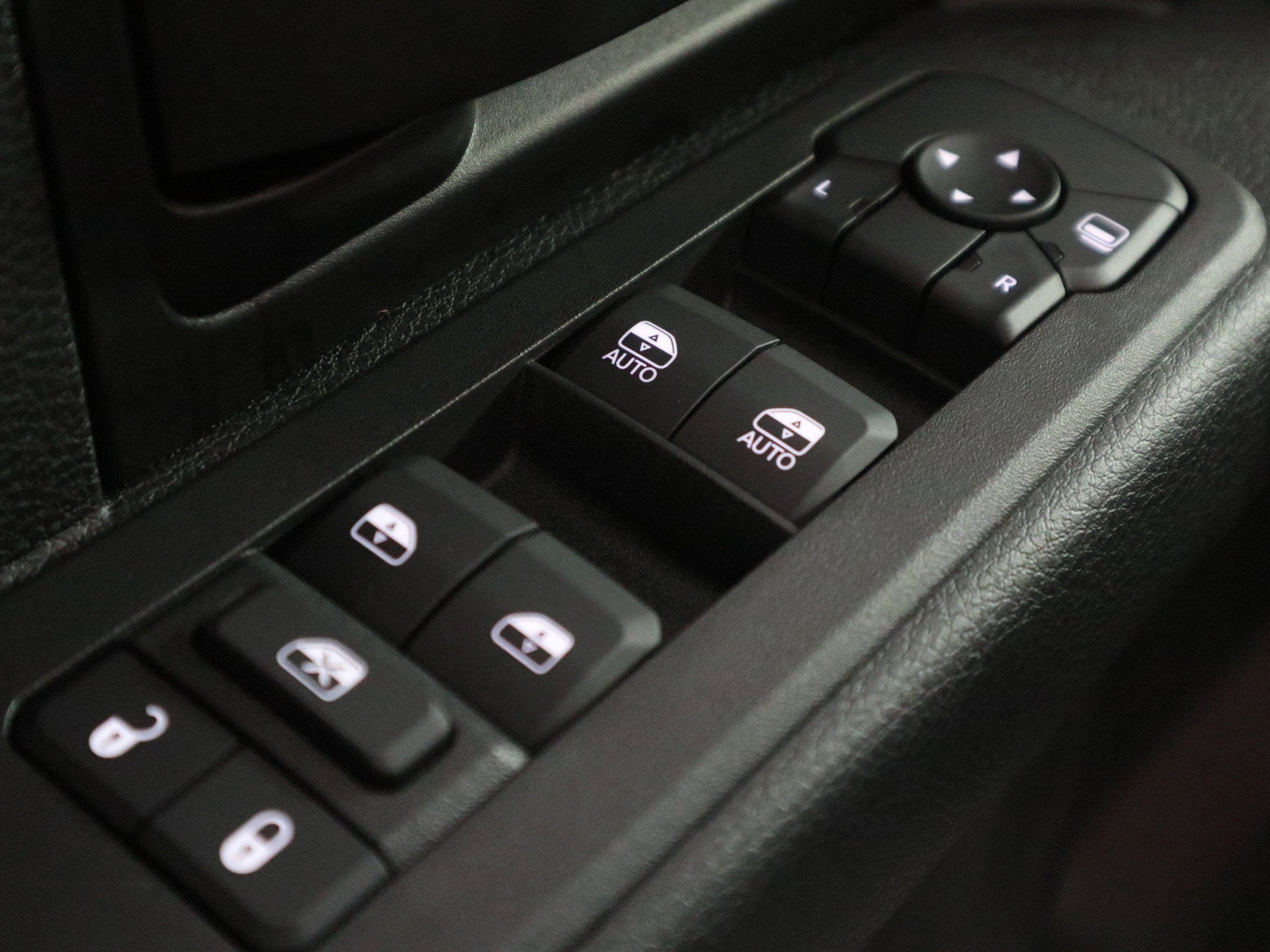 2026 RAM 2500 Tradesman Crew Cab 4x4