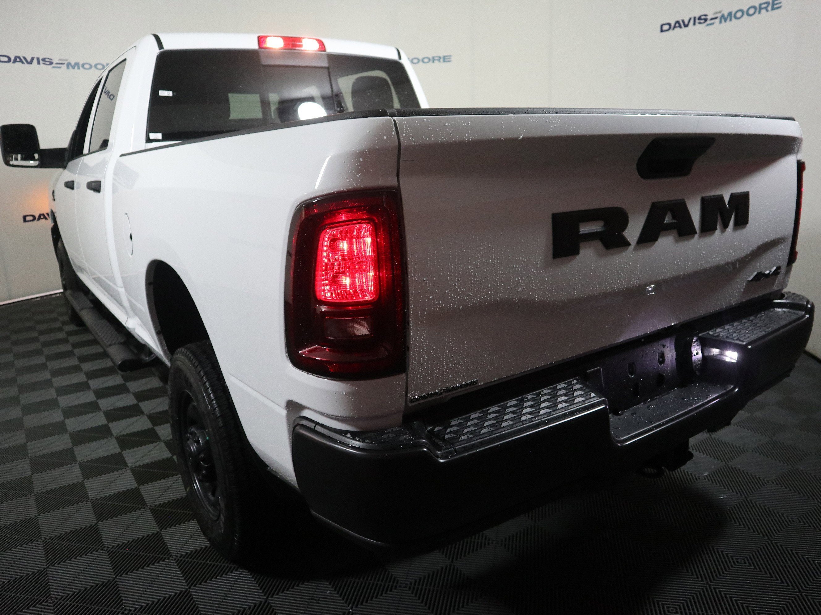 2026 RAM 2500 Tradesman Crew Cab 4x4