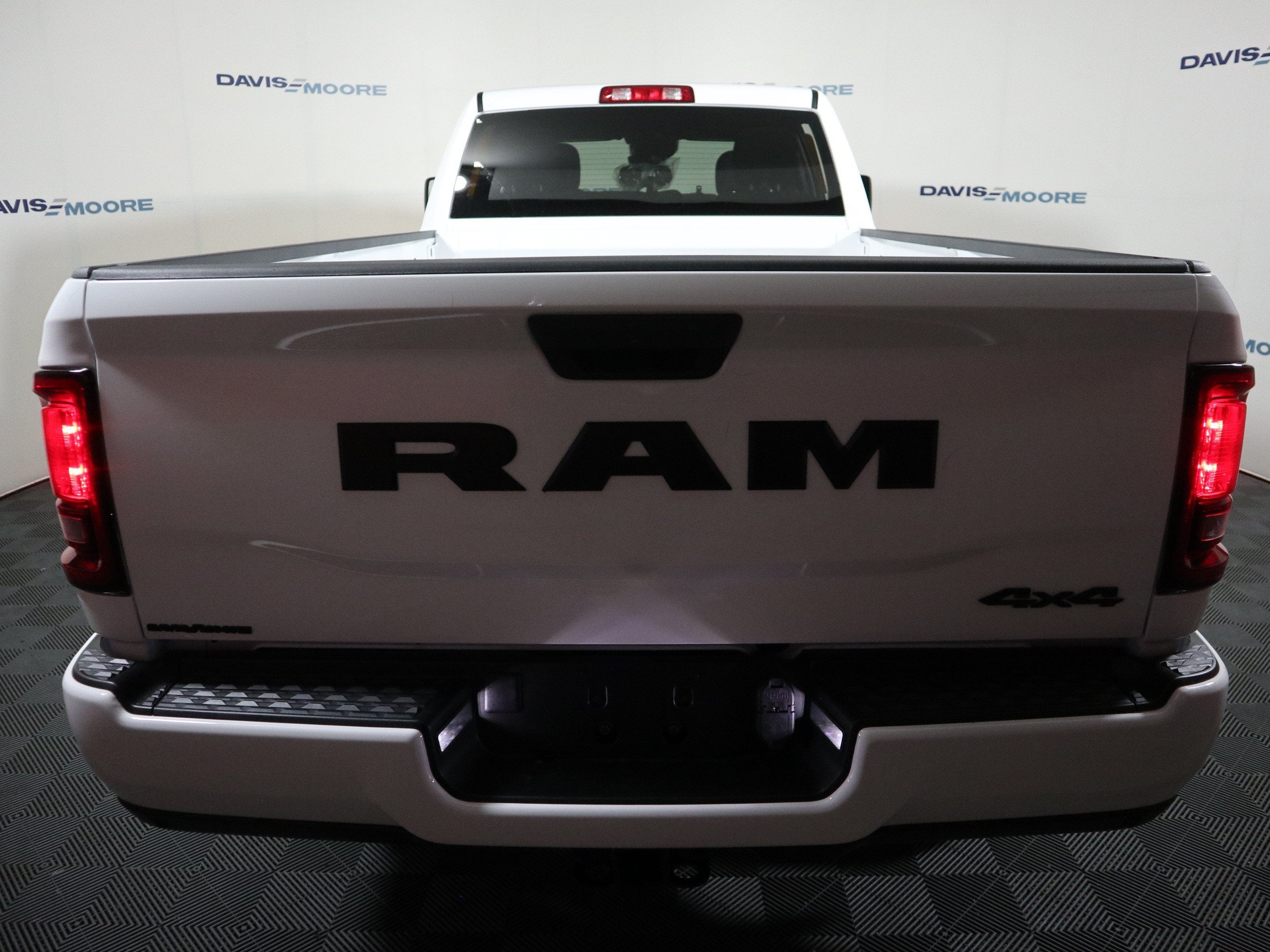 2026 RAM 2500 Black Express Crew Cab 4x4